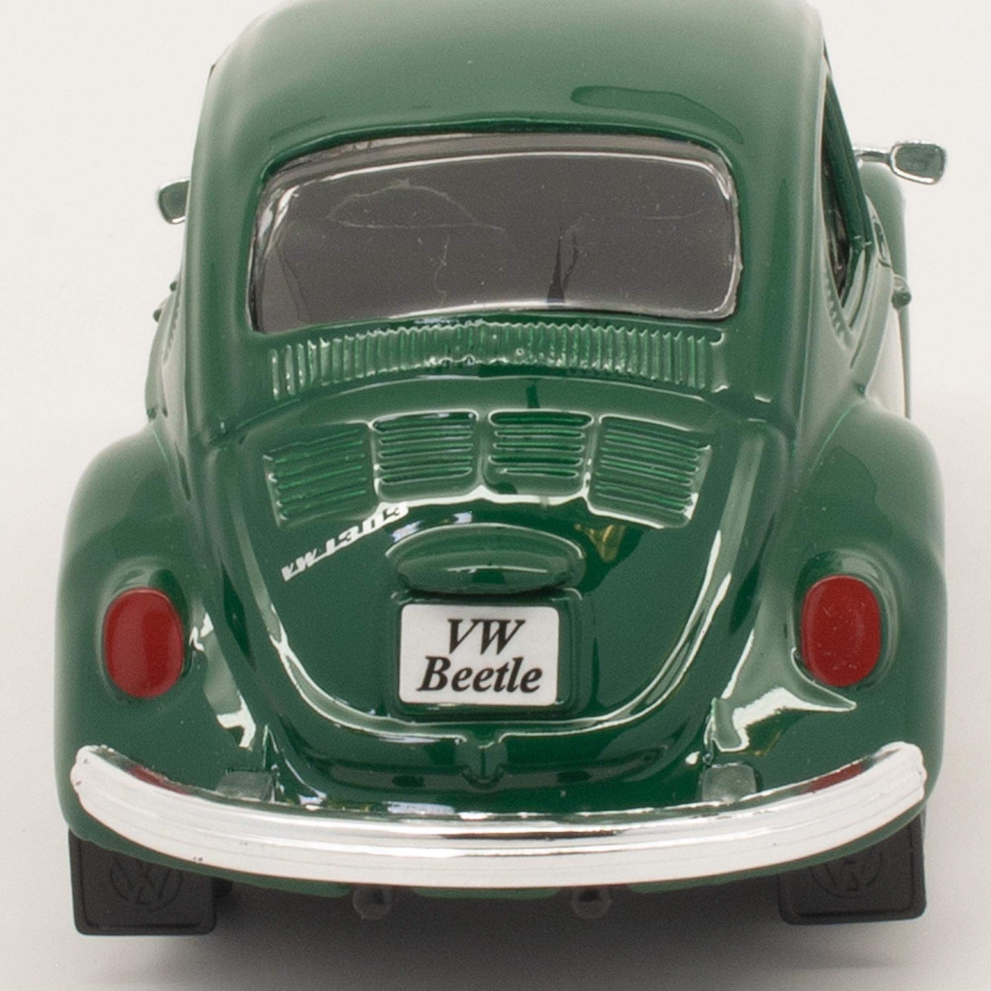 Maisto 1:24 Volkswagen Beetle Model 31926 - Green Plastic Diecast Car
