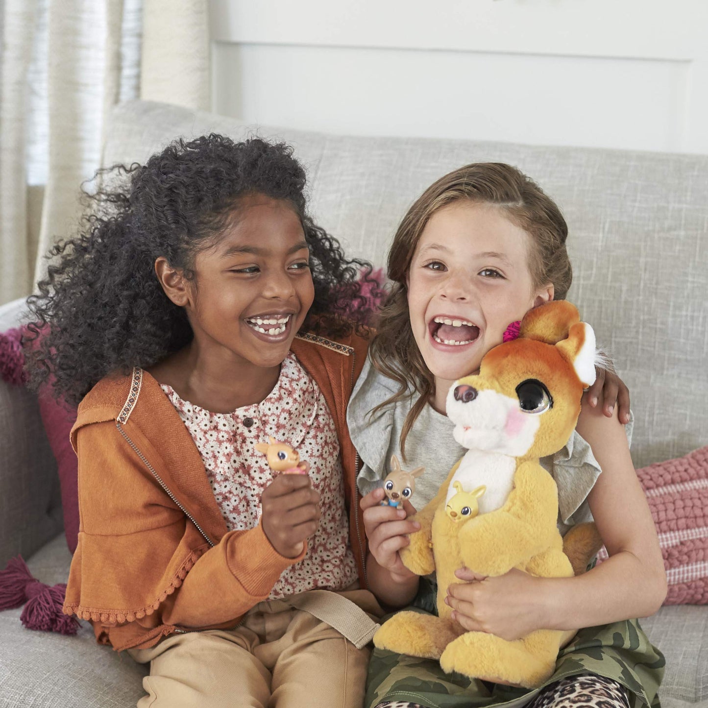 Furreal Friends Mama Josie The Kangaroo Interactive Pet Toy, 70+ Sounds & Reactions, Ages 4 & Up