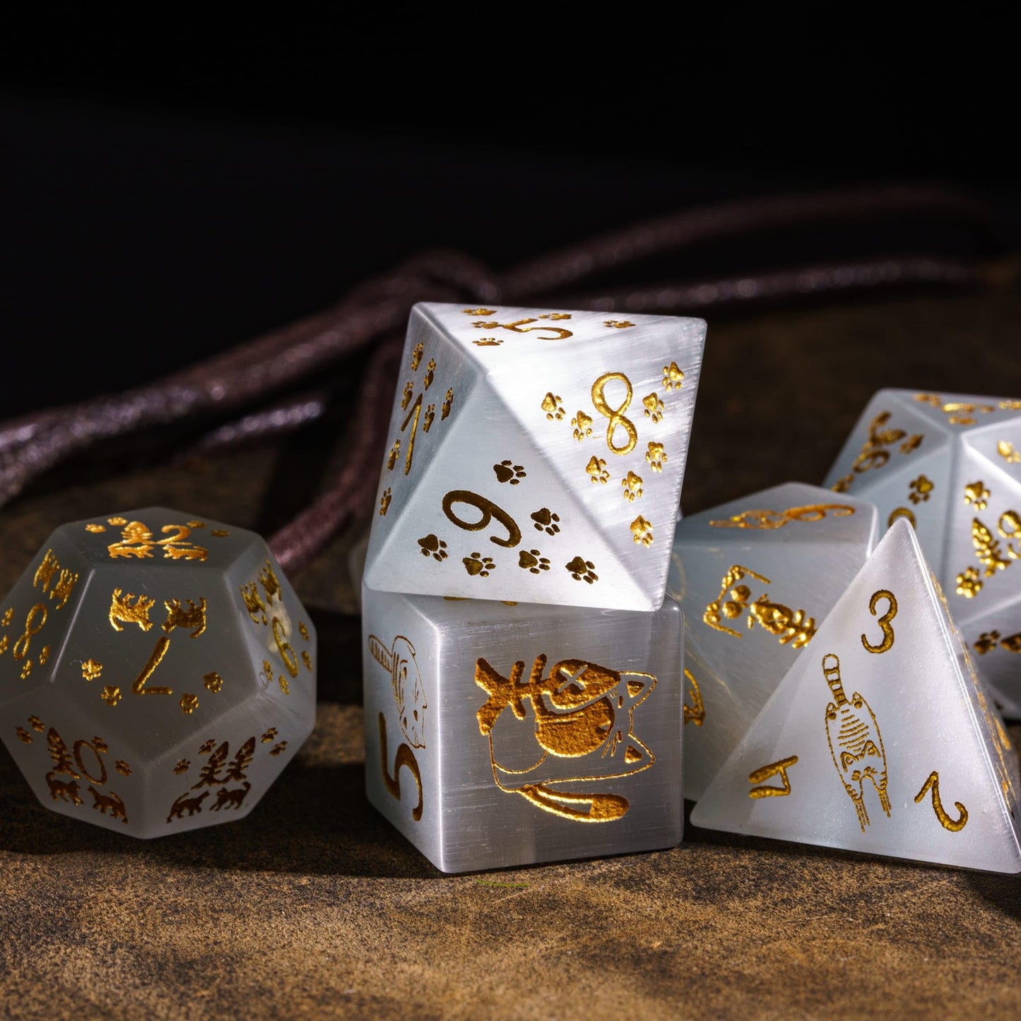 UDIXI Gemstone Dice Set 7PCS Stone DND Dice with Gift Case for Dungeons and Dragons MTG Tabletop Game (Cat's Eye Stone)