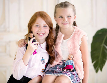 Lori – Mini Doll & Toy Dog – 6-Inch Doll & Puppy – Play Set With Outfit, Animal & Accessories – Playset For Kids – 3 Years + – Gia & Gunner