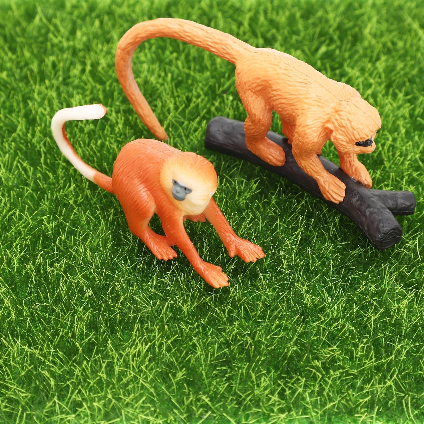 Onest 14 Pieces Mini Monkey Figurines Playset Hand Painted Tiny Monkeys Realistic Detailed Plastic Monkey Figures Toys Small Mon