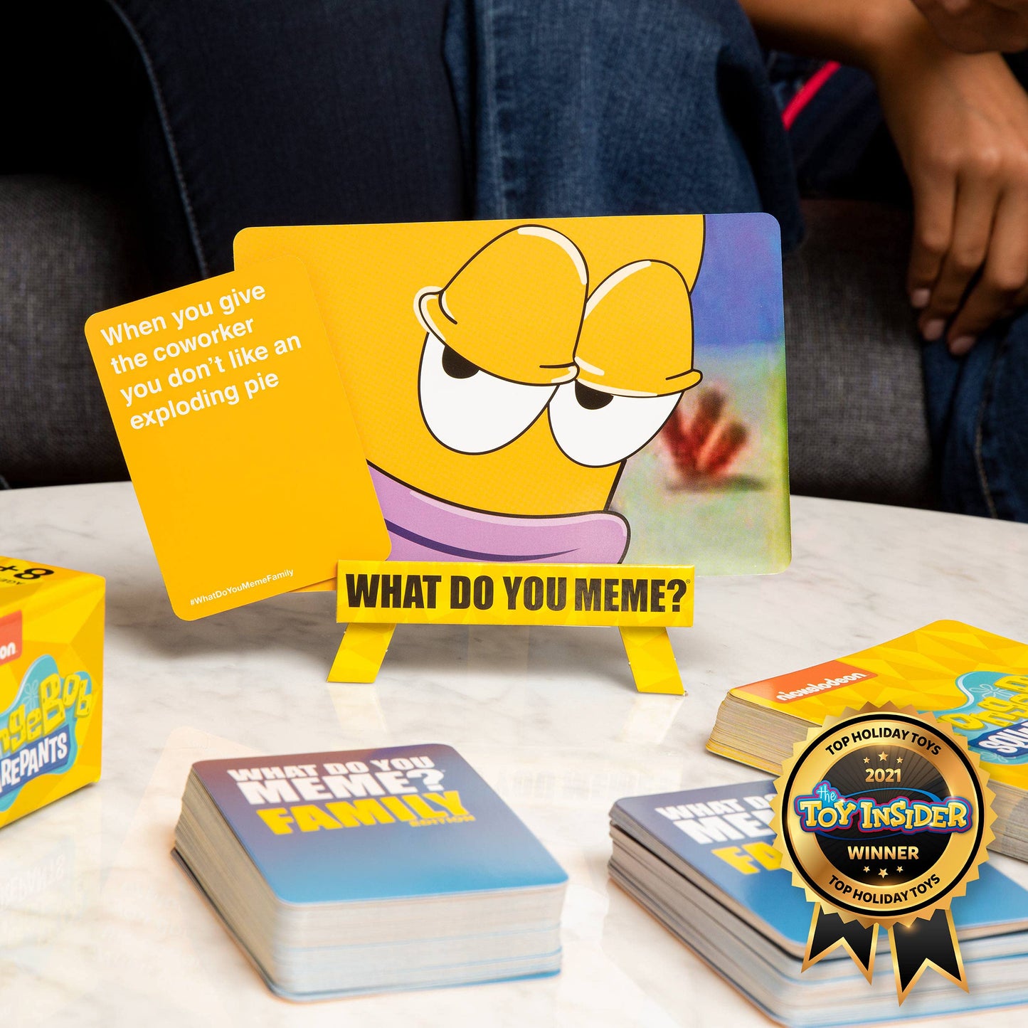 What Do You Meme? Spongebob Family Edition – The Hilarious Game For Meme Lovers