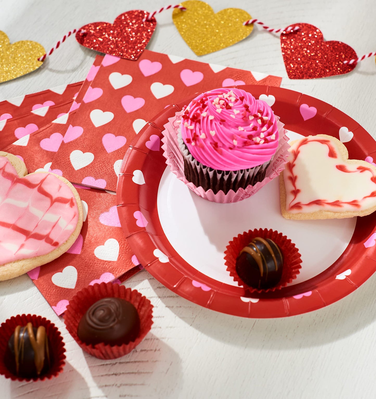 American Greetings 50-Count Valentines Day Party Supplies, Paper Napkins