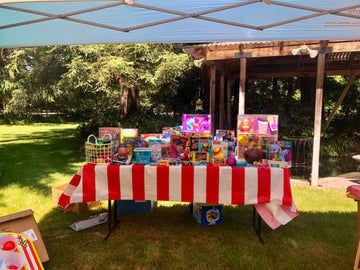 Oojami Red & White Stripes Carnival Theme Party Tablecover Pack of 6