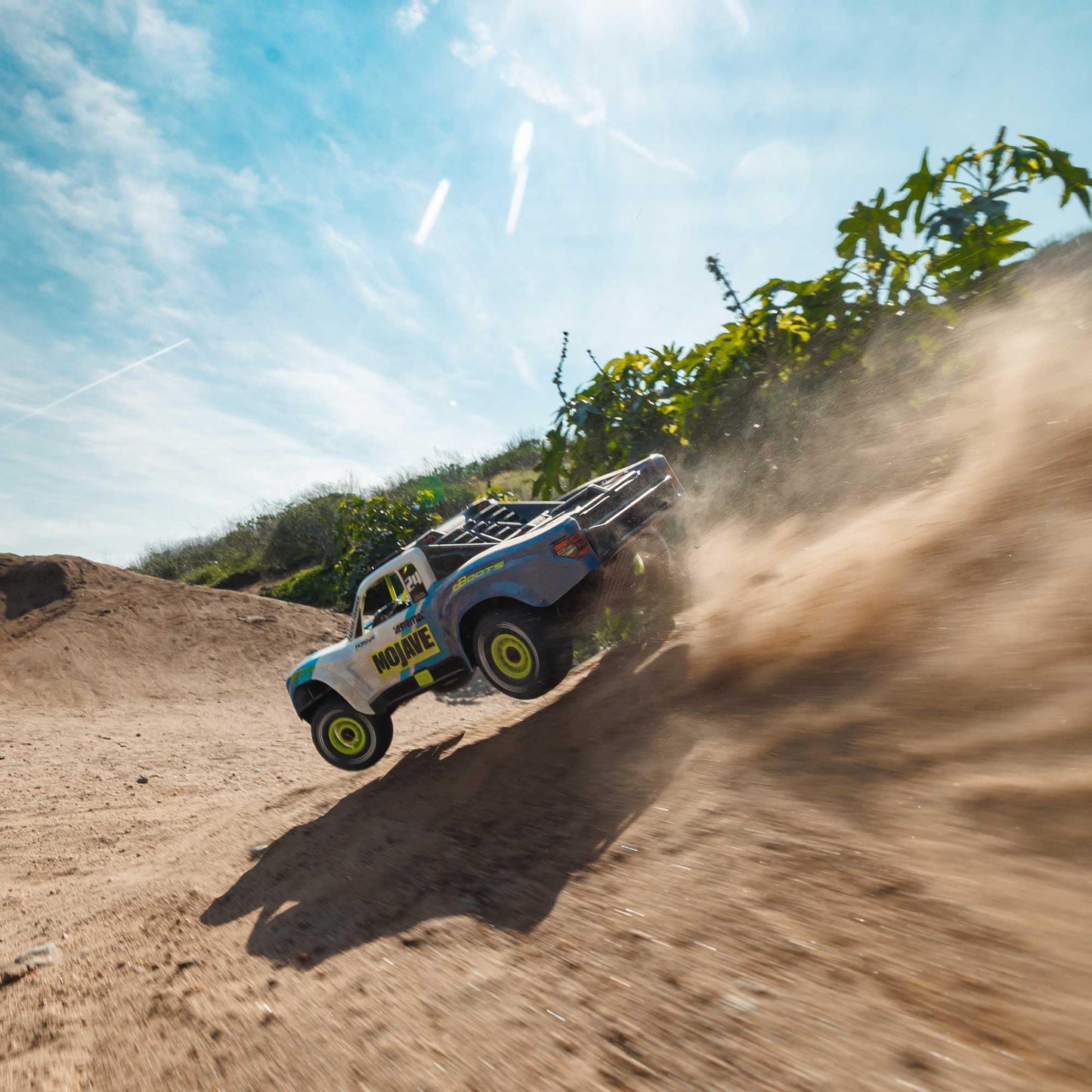 ARRMA RC Truck Mojave GROM 4x4 Smart Small Scale Desert Truck, RTR (with Battery and Charger Included) Blue/White ARA2104T2