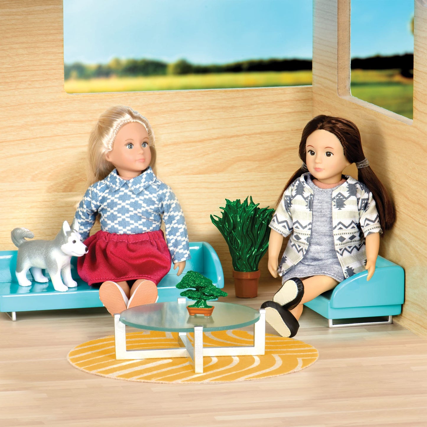 Lori – Living Room Set For Mini Dolls – Furniture For 6-Inch Dolls – Dollhouse Accessories – Couch, Table, Rug, Plants – 3 Years + – Urban Living Room Set