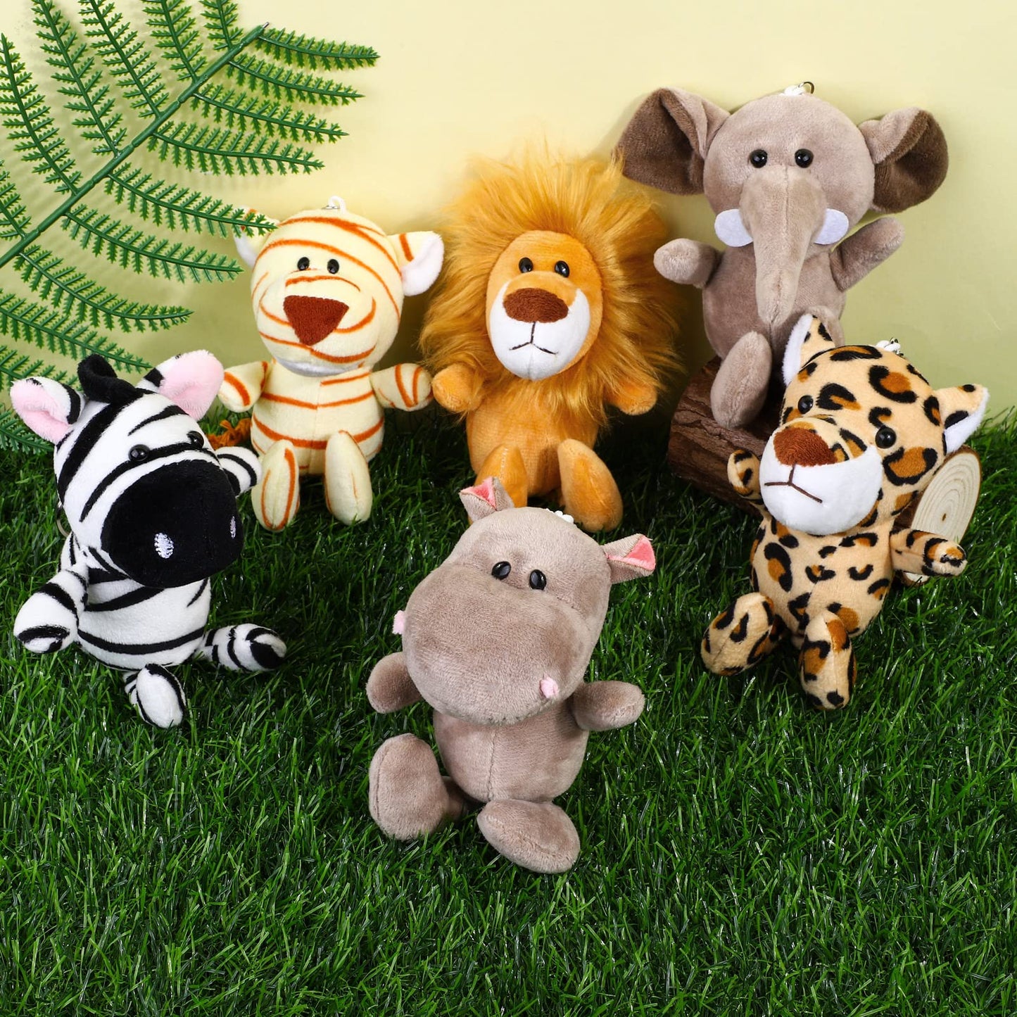 Elcoho 14 Pieces Safari Mini Jungle Animal Plush Toys Small Stuffed Forest Animals Plush Toys 5.9 Inch Keychain Decorations For Animal Themed Parties Goody Bags Filler Favors (Standing)