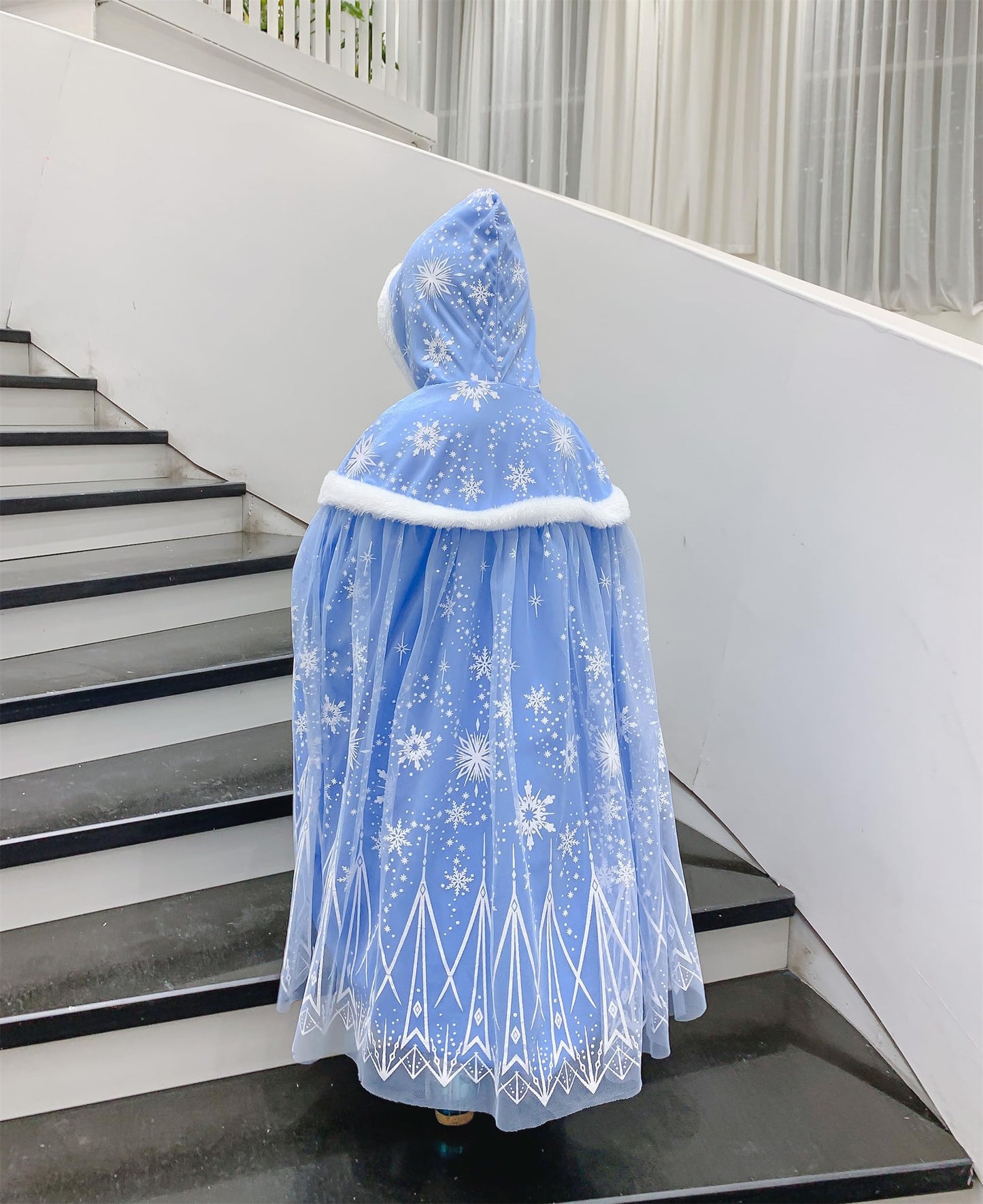 Purfeel Girls Princess Velvet Cape Kids Elsa Hooded Princess Cape Halloween Snow Cloak Costume 3-6Years