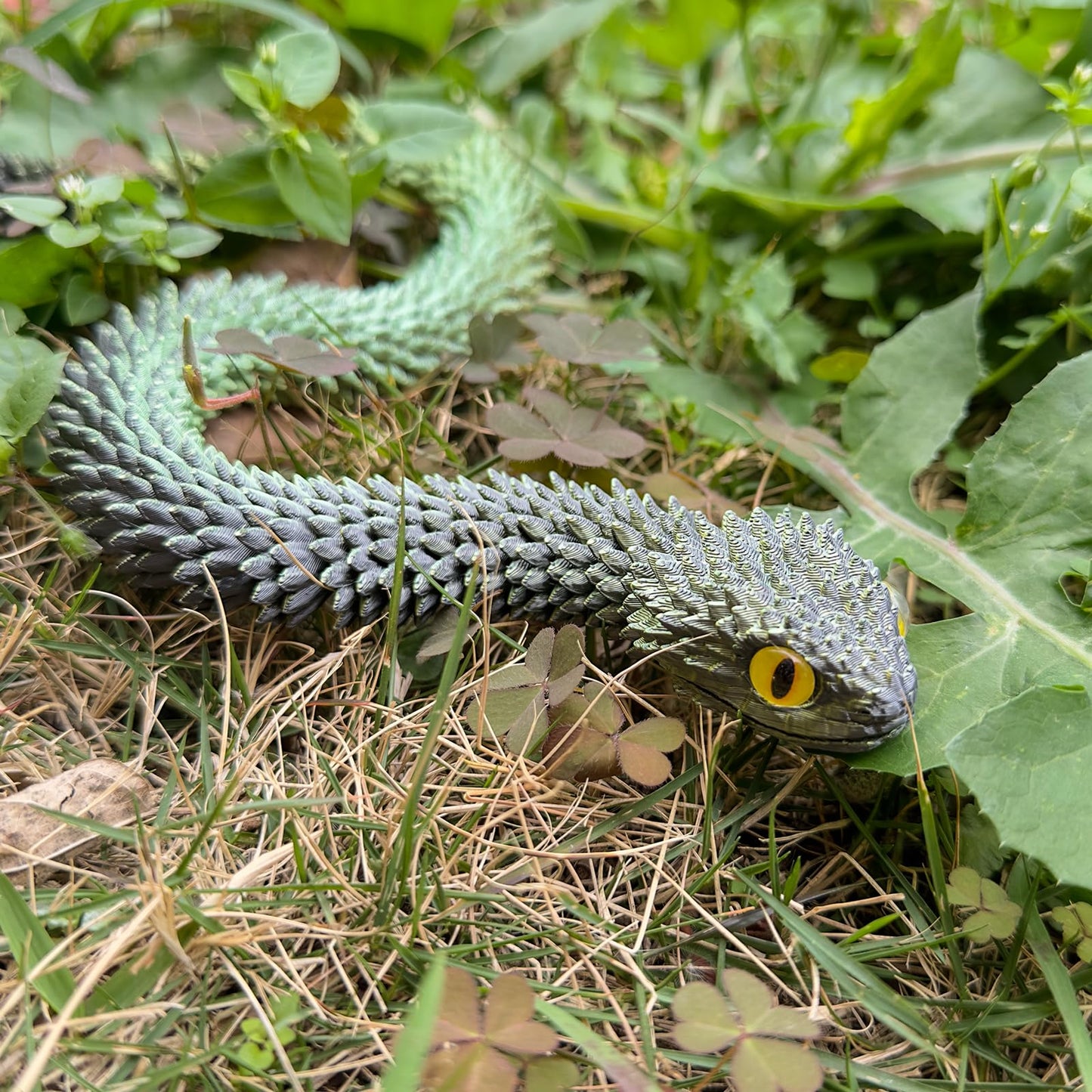 3D Printed Snake Toys,Articulated Flexible 3D Printed Viper Fidget Toy,Realistic Slithering Design, Collectible Articulated Mode