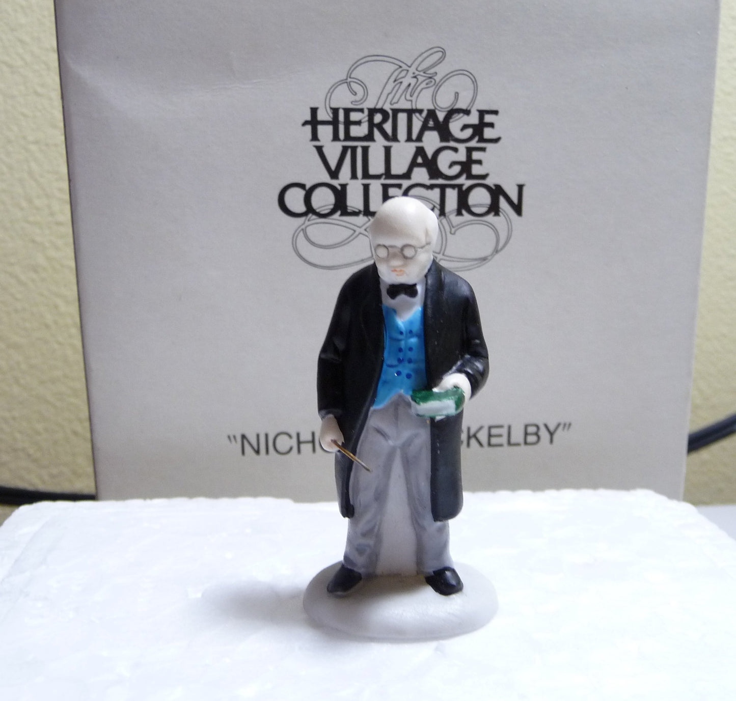 Dickens Village Series: 'Nicholas Nickleby Characters' #59293 By Department 56