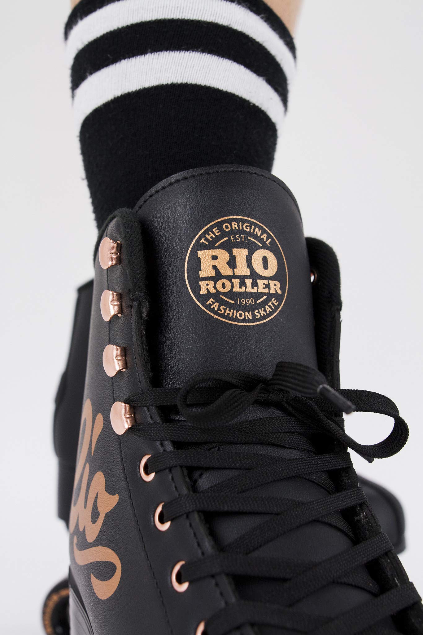 Rio Roller Rose Roller Skates - Unisex Indoor/Outdoor Quad Roller Skates For Women And Men (Mens 7 / Ladies 8, Black/Rose Gold)