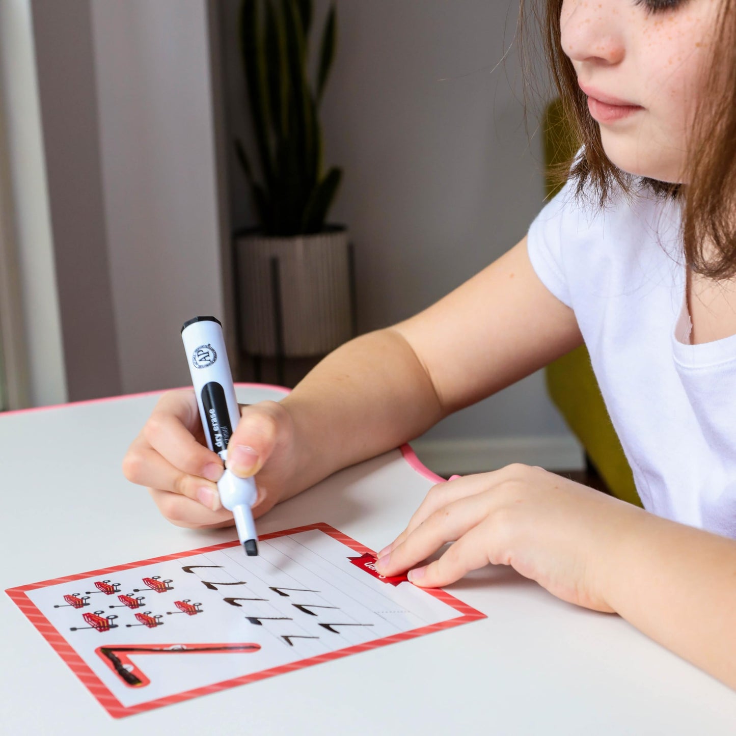 Alphabet & Number Tracing Cards, Reusable, Dry Erase, Upper & Lower Case, 31 Large Reusable Cards, Repetitive Tracing Alphabet And Number Cards, Improve Writing Skills, Flash Cards