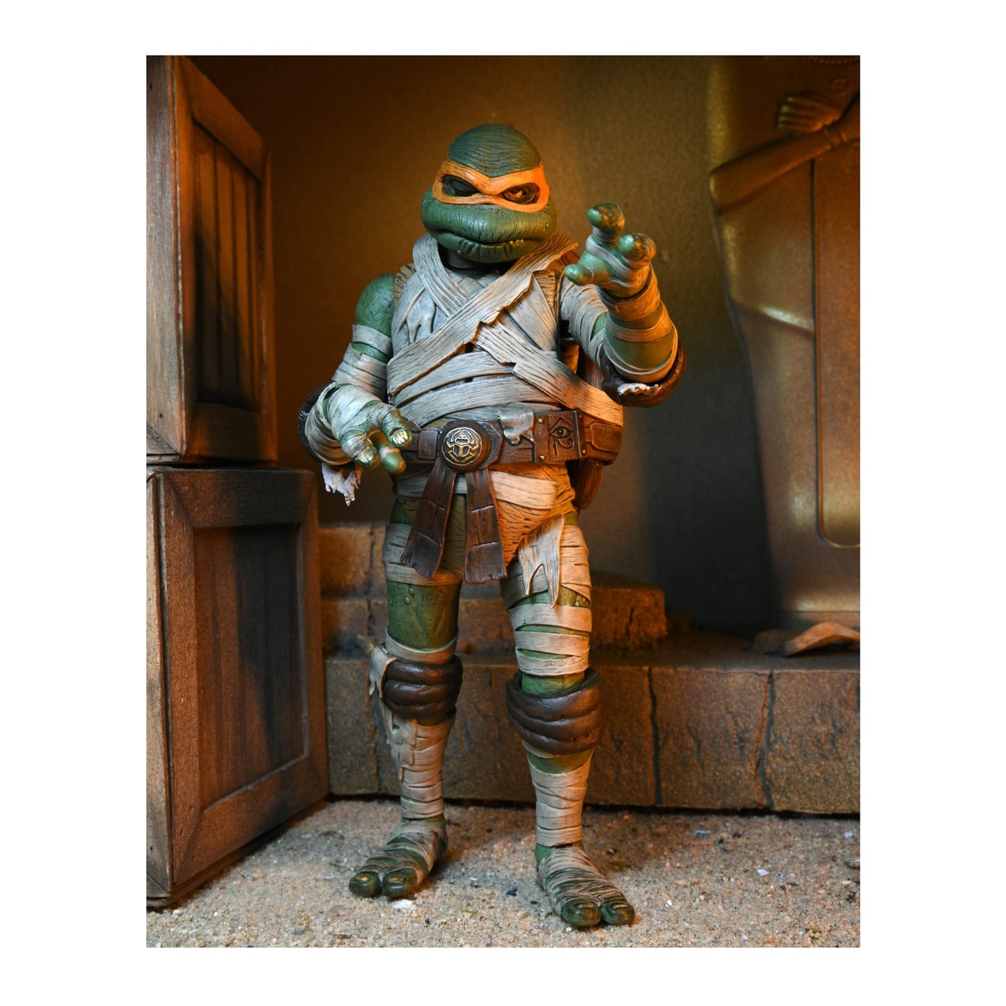 Neca Universal Monsters X Teenage Mutant Ninja Turtle 7-Inch Scale Ultimate Michelangelo Mummy Action Figure With Interchangeable Heads And Accessories