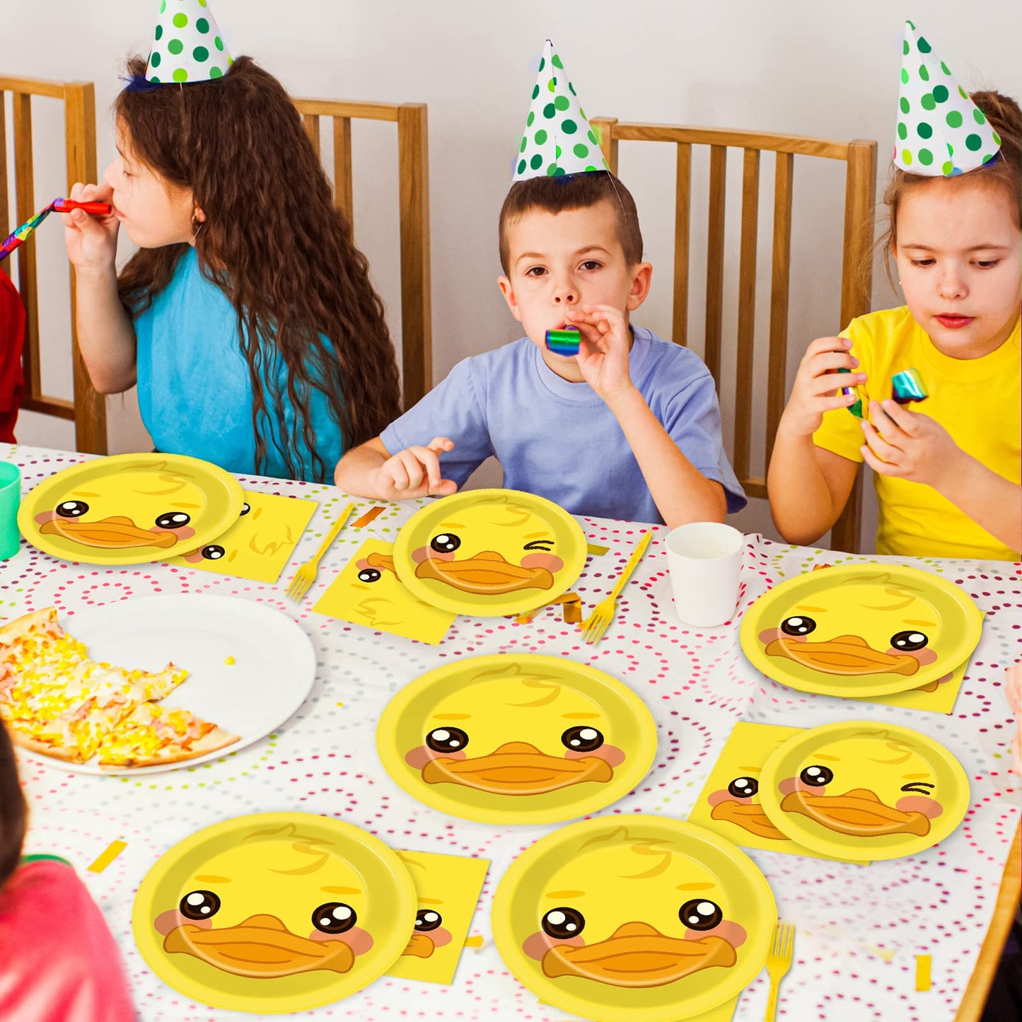gisgfim 96 Pcs Duck Plates and Napkins Party Supplies Duck Themed Party Tableware Set Duck Birthday Party Decorations Favors for