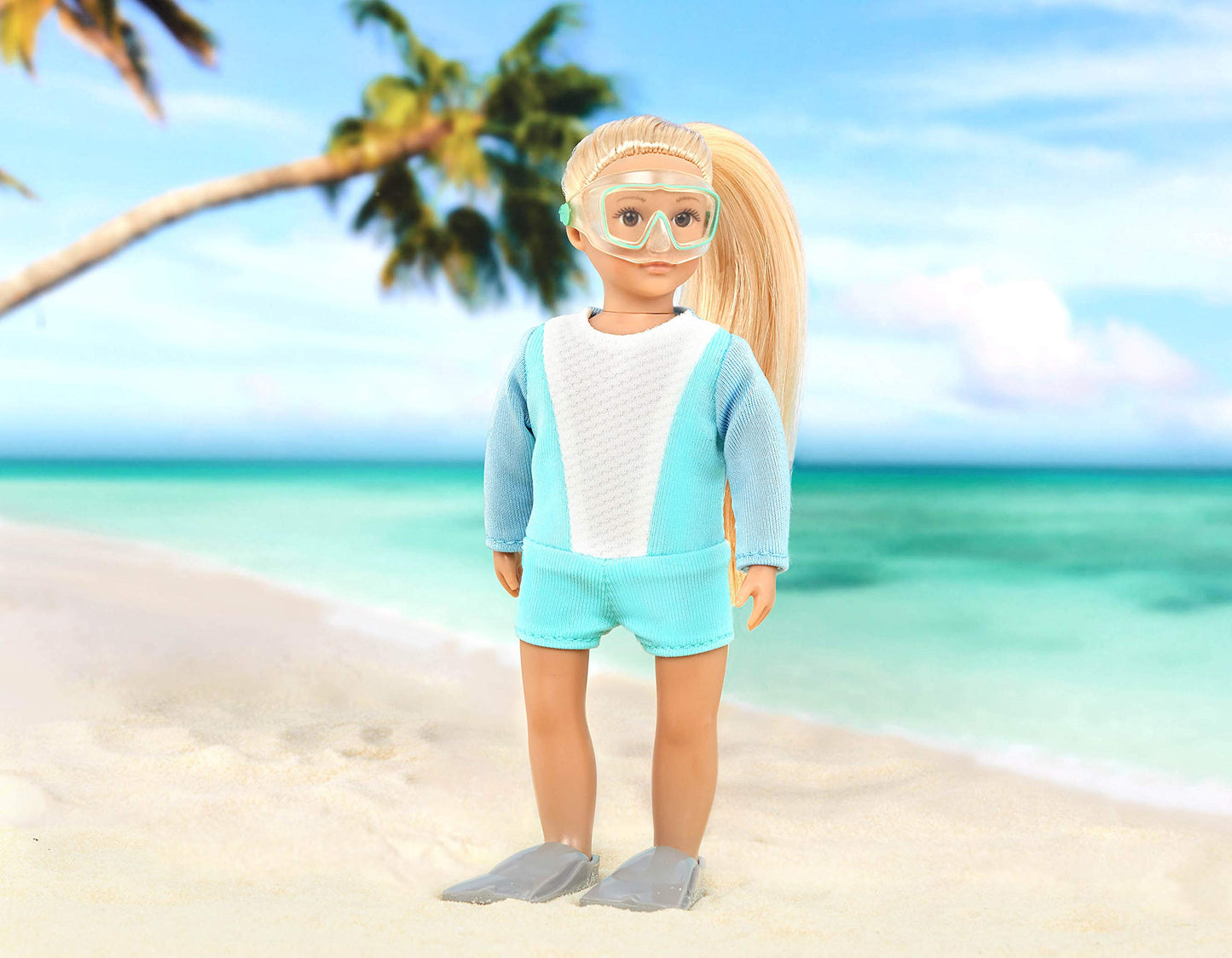 Lori – Mini Doll – 6-Inch Scuba Diver Doll – Wetsuit, Mask & Fins – Doll & Accessories – 3 Years + – Coralie