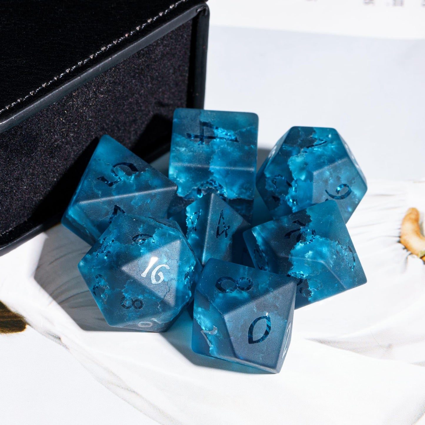 Udixi Blue Cracked Glass Dnd Dice Set, 7 Piece Glass Polyhedral Dice Set D&D For Dungeons And Dragon Tabletop Game