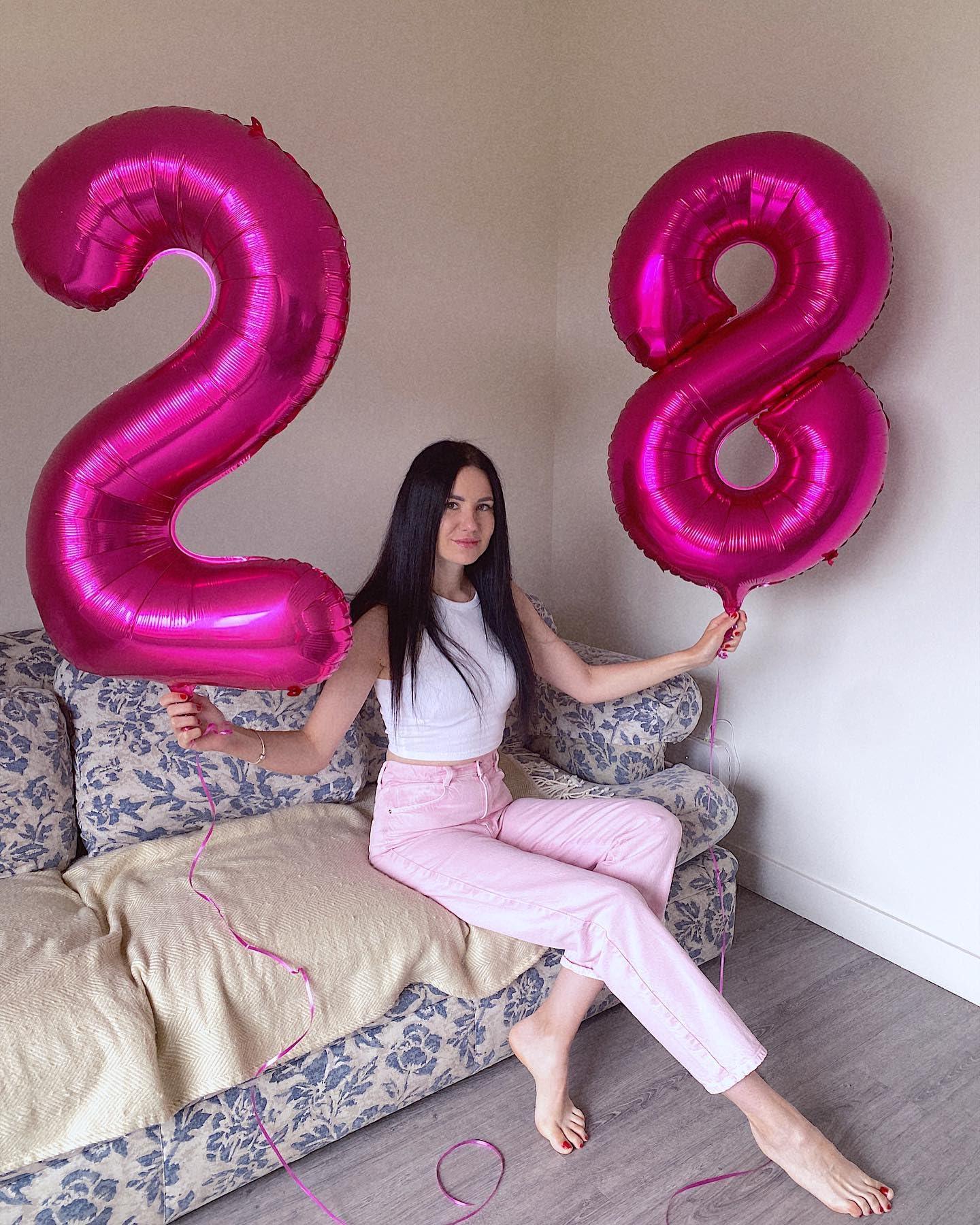 18 Balloon Number, Hot Pink Number 18Th Birthday Balloons 40 Inch, 18 Years Old Hot Pink Birthday Decorations For Boys Girls, 18