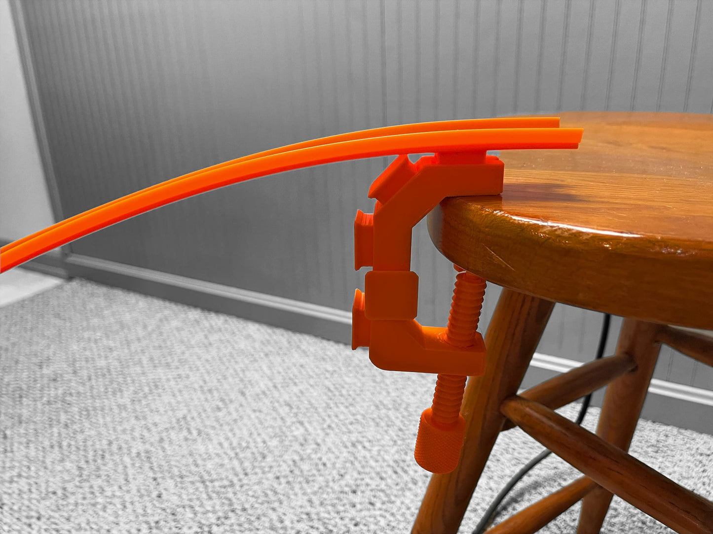 Hot Wheels Compatible Track C Clamp (Orange/Blue)