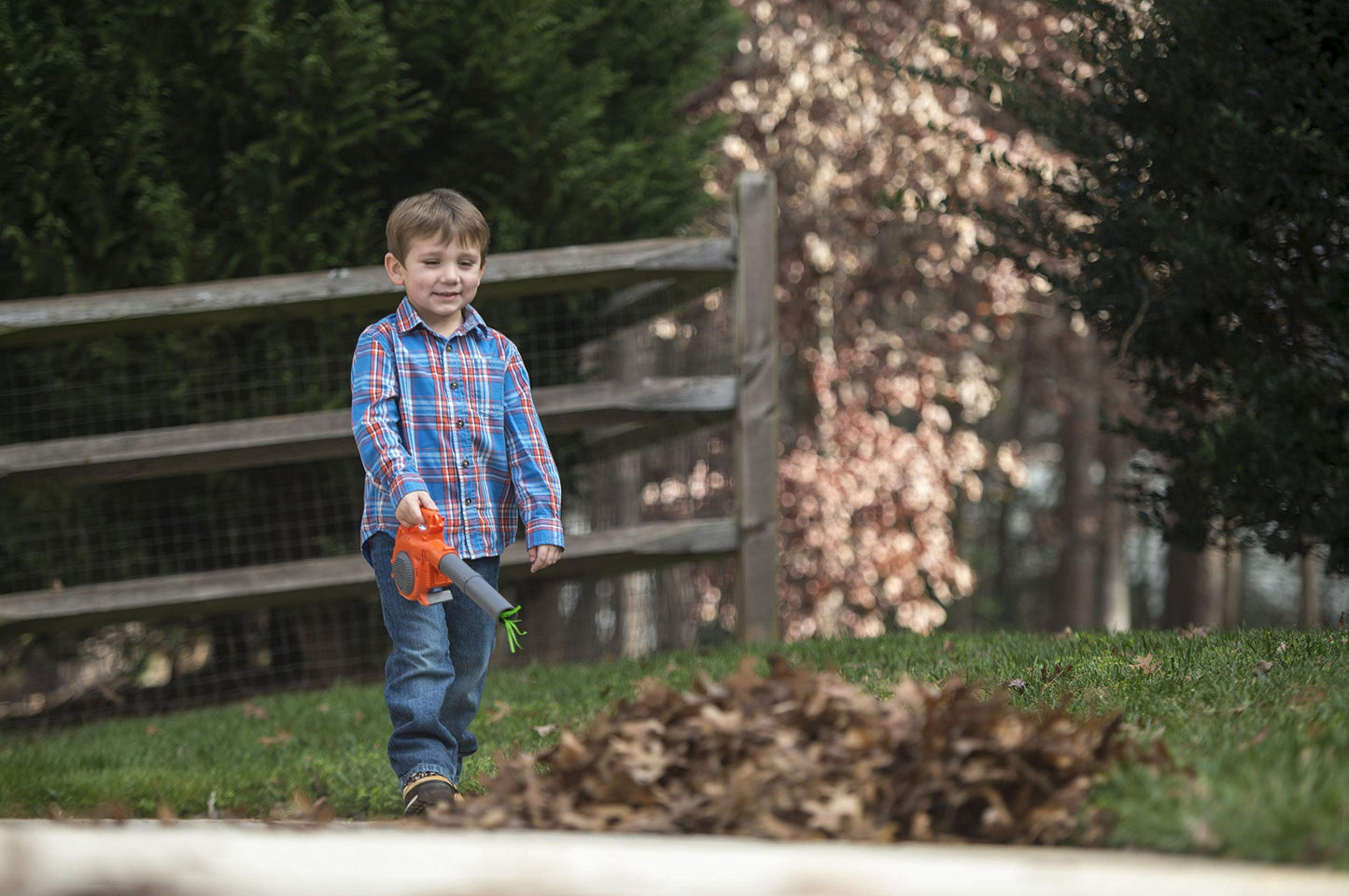 Husqvarna 125B Toy Leaf Blower