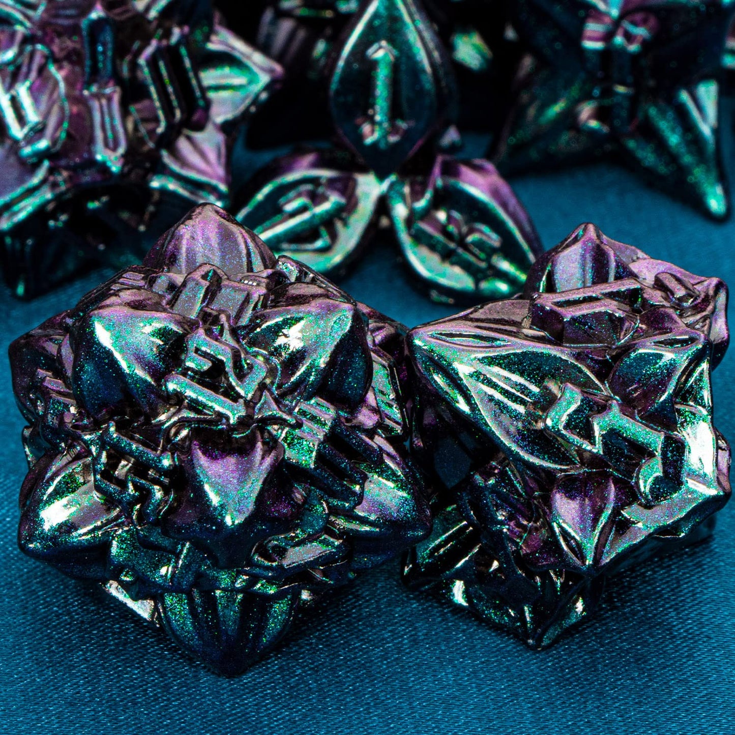 ARUOHHA DND Metal Dice Set Purple Green Dungeons and Dragons Dice with Box, 7PCS Leaf Design D&D Dice Handmade Polyhedral Dice R