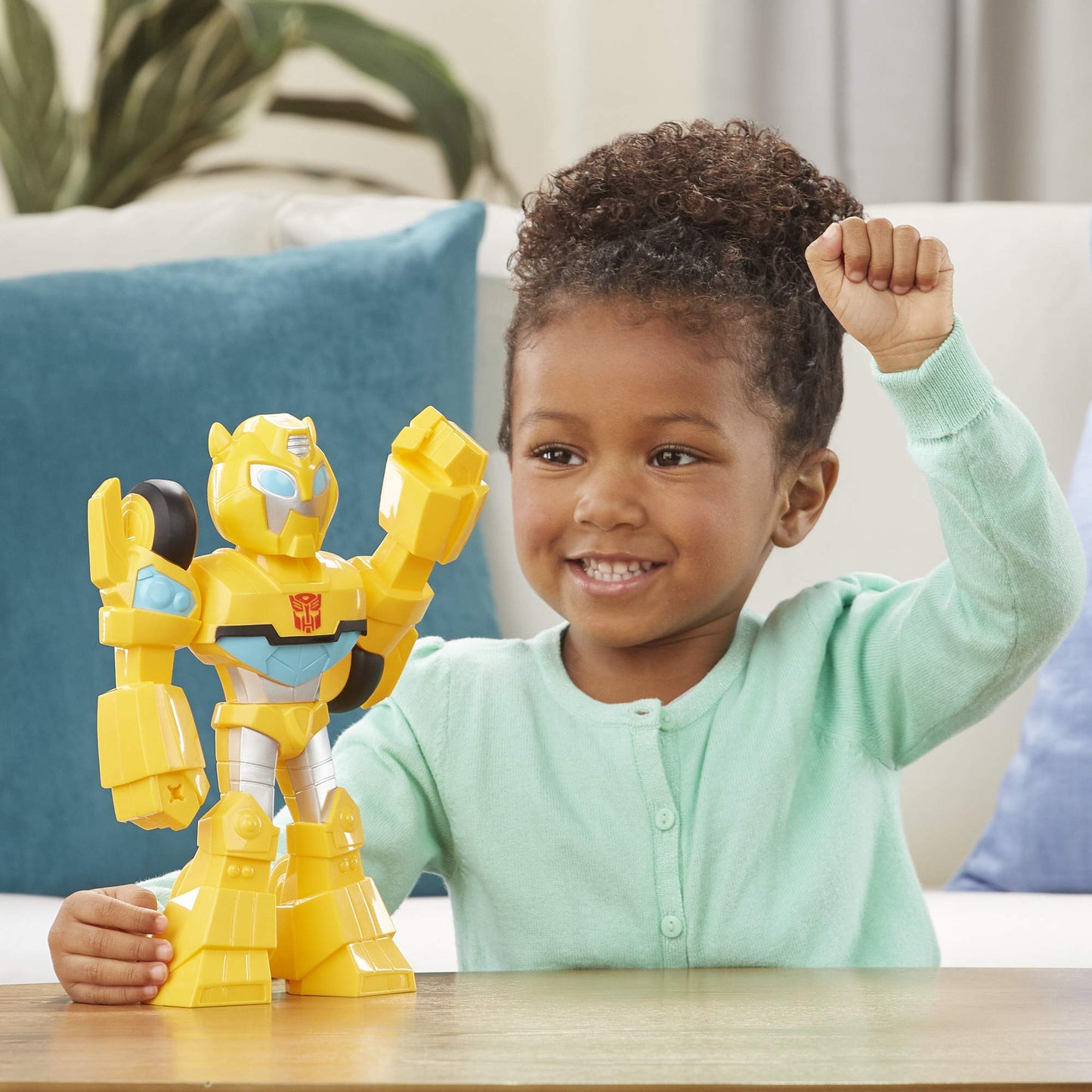 Playskool Heroes Transformers Rescue Bots Academy Mega Mighties Bumblebee Collectible 10' Robot Action Figure, Toys For Kids Ages 3 & Up
