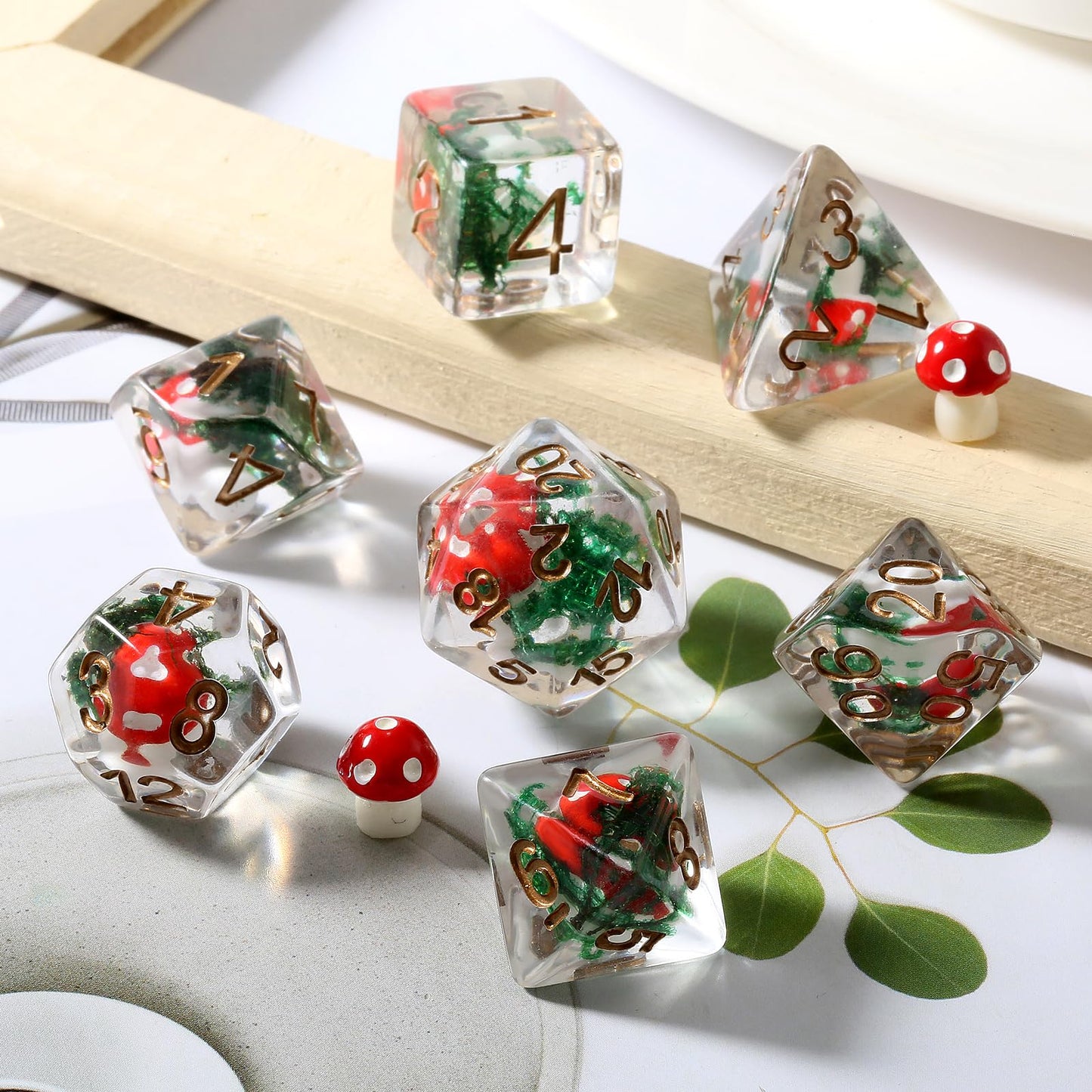 Mushroom Dice Set D&D, DNDND 7PCS Resin D&D Dice Set with Gift Velvet Bag for Dungeons and Dragons Role Playing Games and Tablet