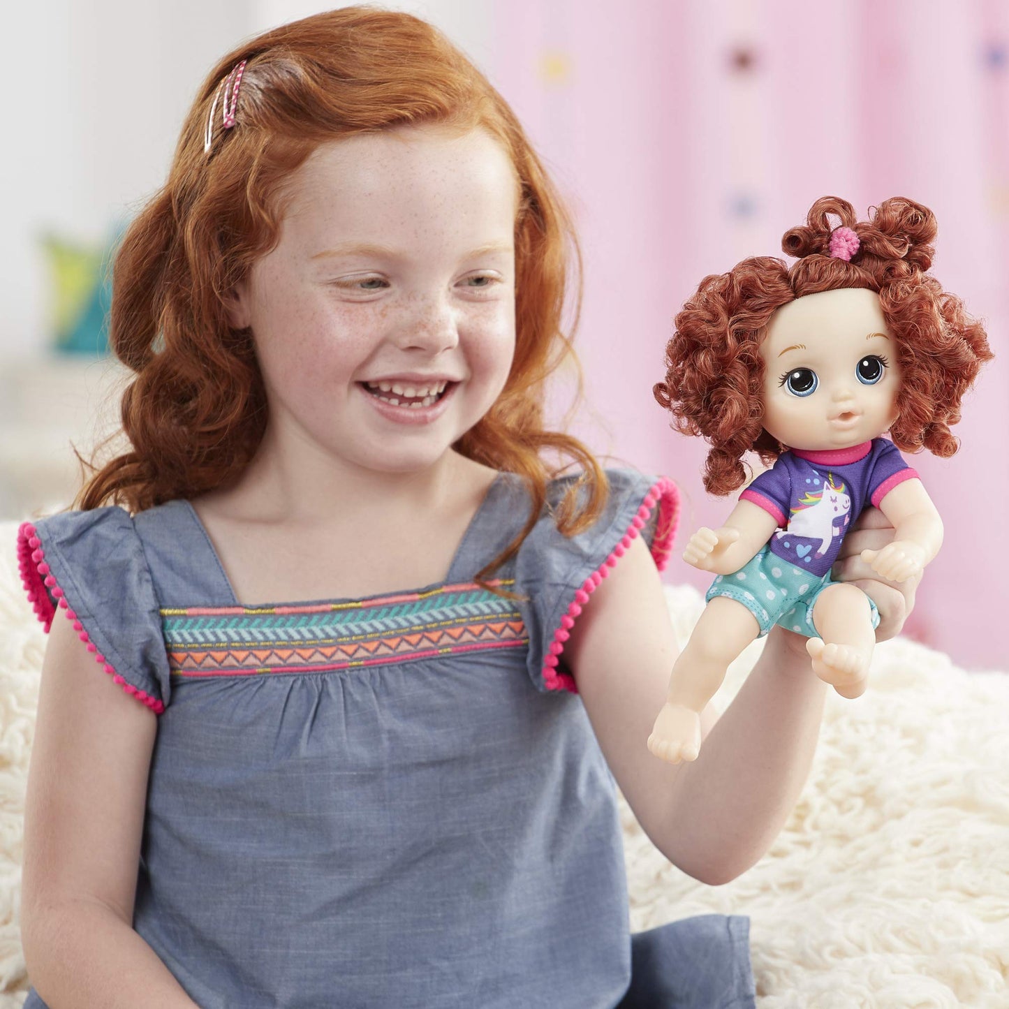Baby Alive Littles, Carry ‘N Go Squad, Little Zoe, Red Curly Hair Doll, Carrier, Accessories, Toy For Kids Ages 3 Years & Up