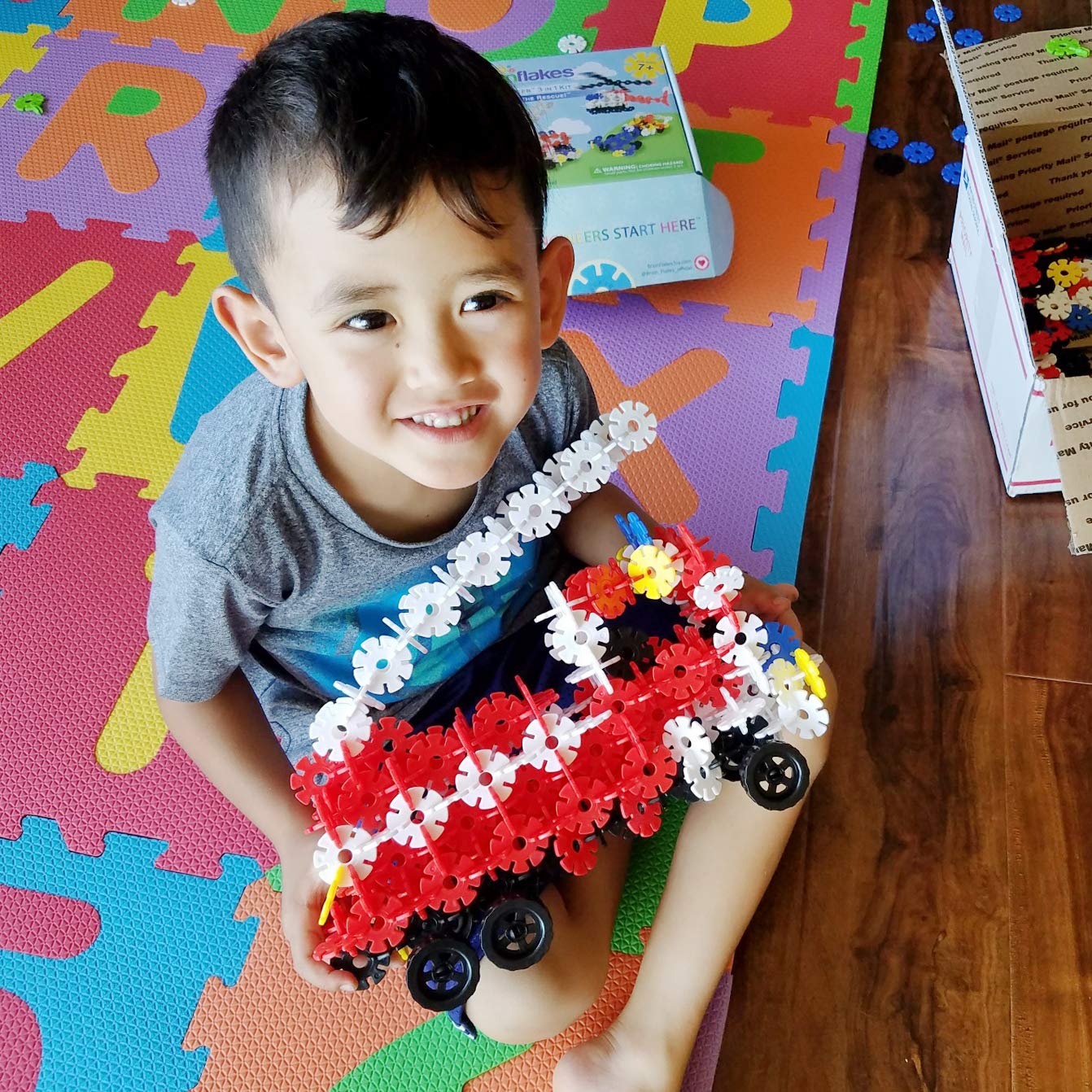 Brain Flakes 3-In-1 Building Kit With Detailed Step By Step Instructions - 580 Pieces To Build All 3 Vehicles - Wheel Pieces And Special Parts Are Included - Ages 7 And Up