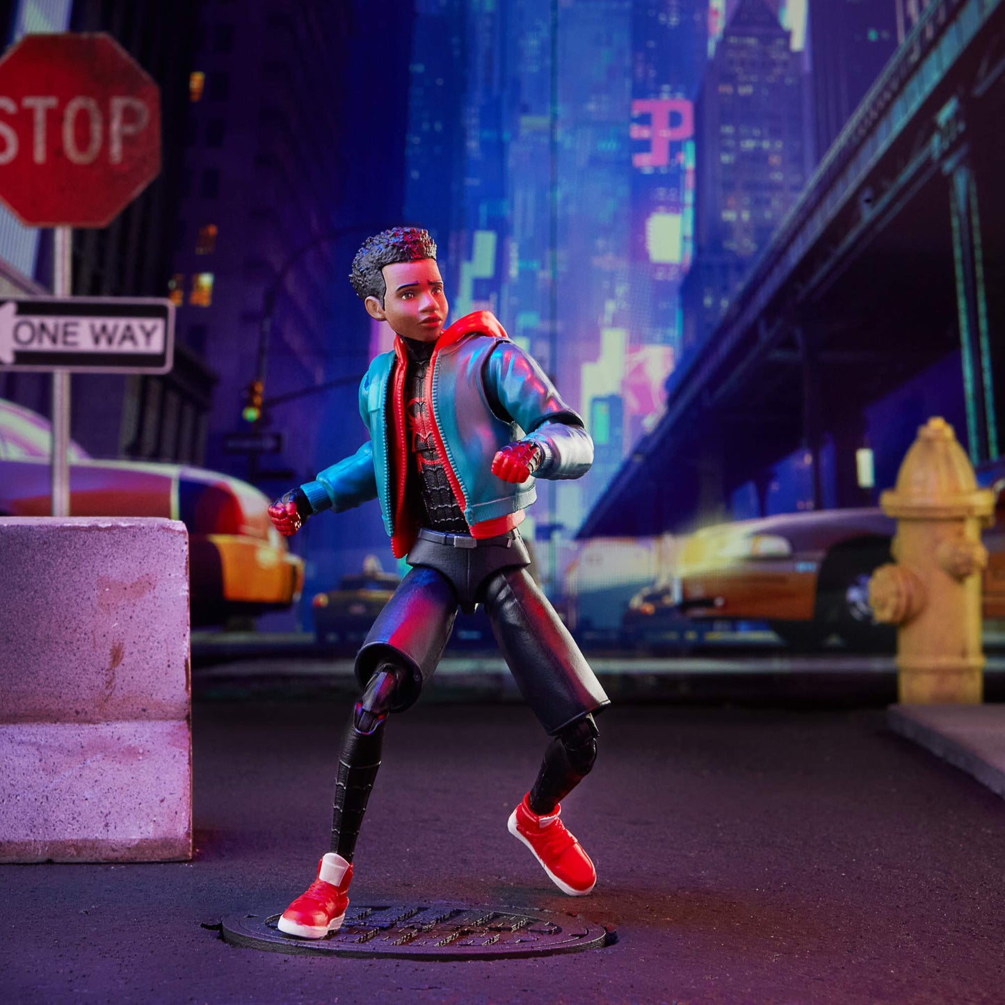 Spider-Man Hasbro Marvel Legends Series Into The Spider-Verse Miles Morales 6-Inch Collectible Action Figure Toy