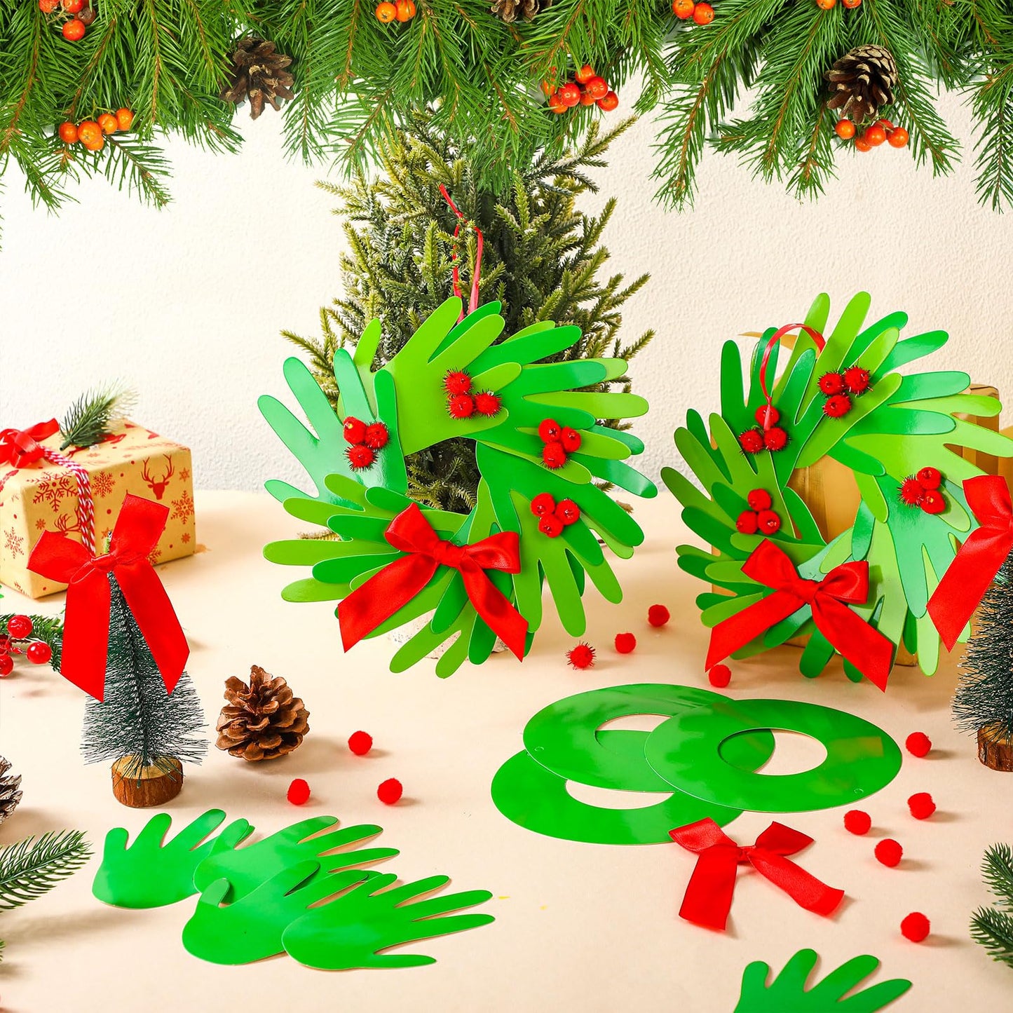 Hollowfly Christmas Handprint Wreath Craft Kit - DIY Paper Ornaments, Multicolor, Model DUC-Hollowfly-3701 for Home & School Activities