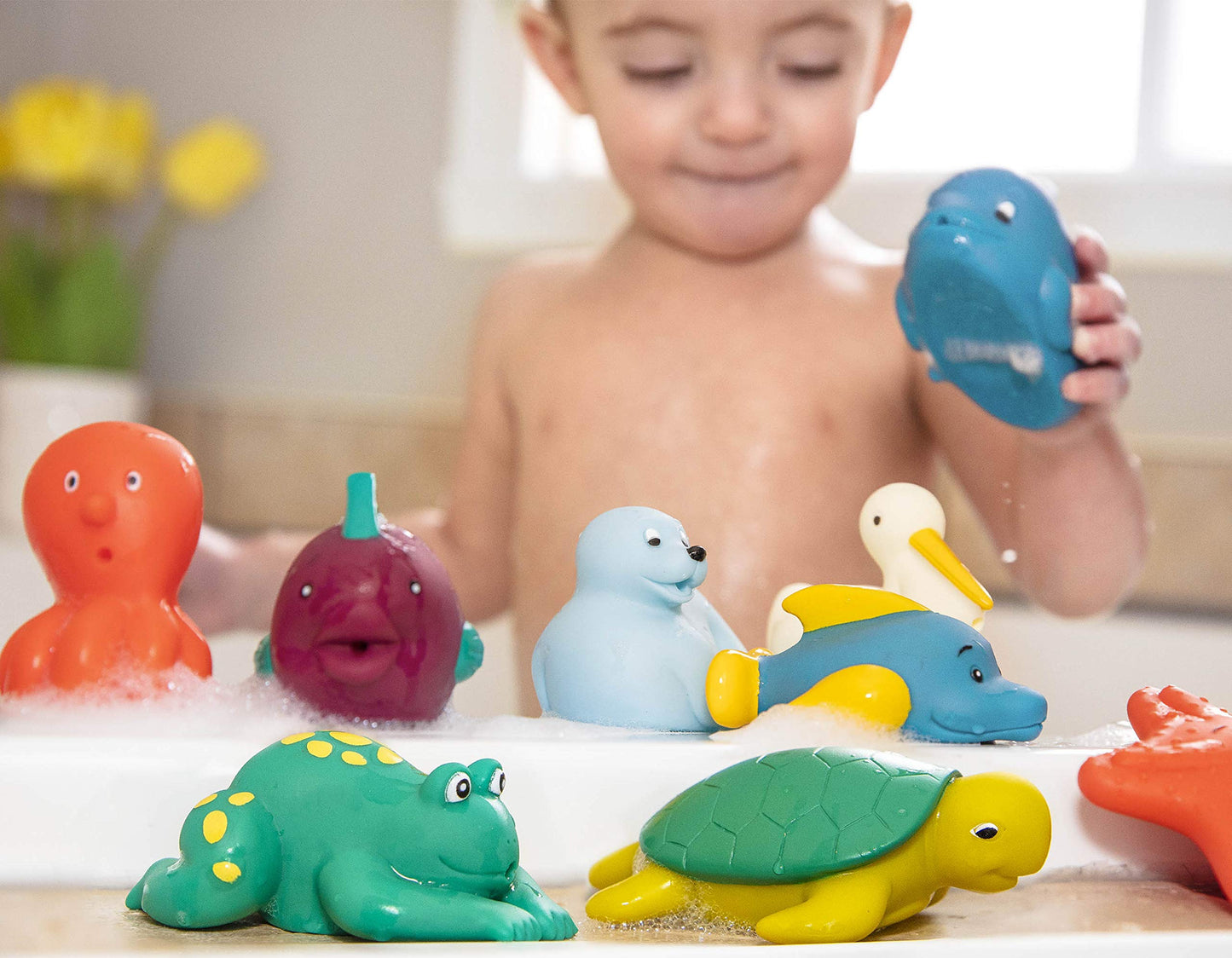 Battat – Assorted Bath Toys – 9Pcs Animal Squirters – Water Squirt Toys – Bath & Pool – 10 Months+ – Bath Buddies (9Pcs)