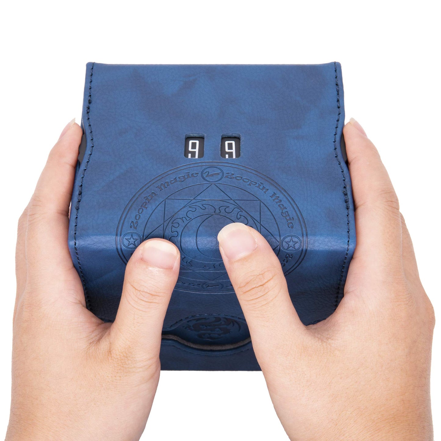 Zoopin Leather Deck Box With Built-In Spinning Life Counter, Blue For Mtg,Yugioh,Pokeman,Tes Legacy,Munchkins Ccg Decks And Also Small Tokens Or Dice- Hold 100 Sleeved Cards Or 150 Naked Cards …