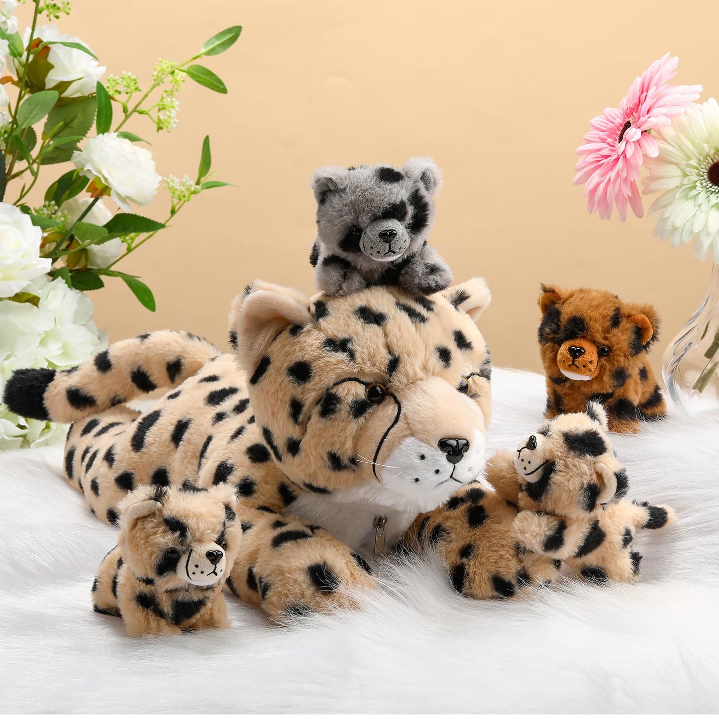 Silipull 5 Pcs Cheetah Stuffed Animals Set Large Mommy Cheetah Plush With 4 Soft Cuddly Baby Cubs In Her Tummy For Boys Girls Bi