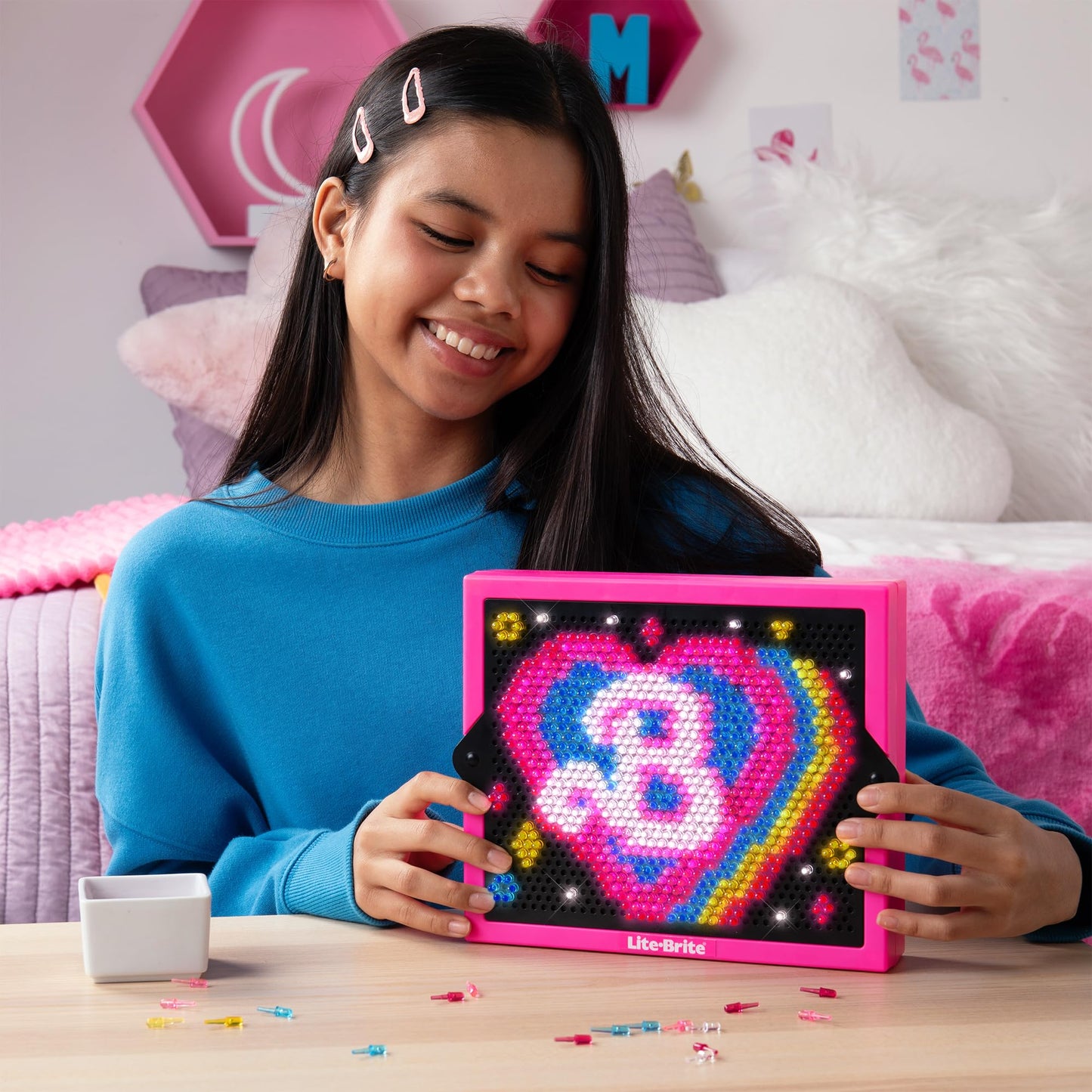 Lite Brite Super Bright Hd, Barbie Edition - Creative Retro Light-Up Screen – Educational Play For Children, Enhances Creativity, Gift For Girls And Boys Ages 6+