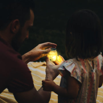 Glo Pals Alex Water-Activated Bath Toy With 6 Reusable Light-Up Cubes For Sensory Play