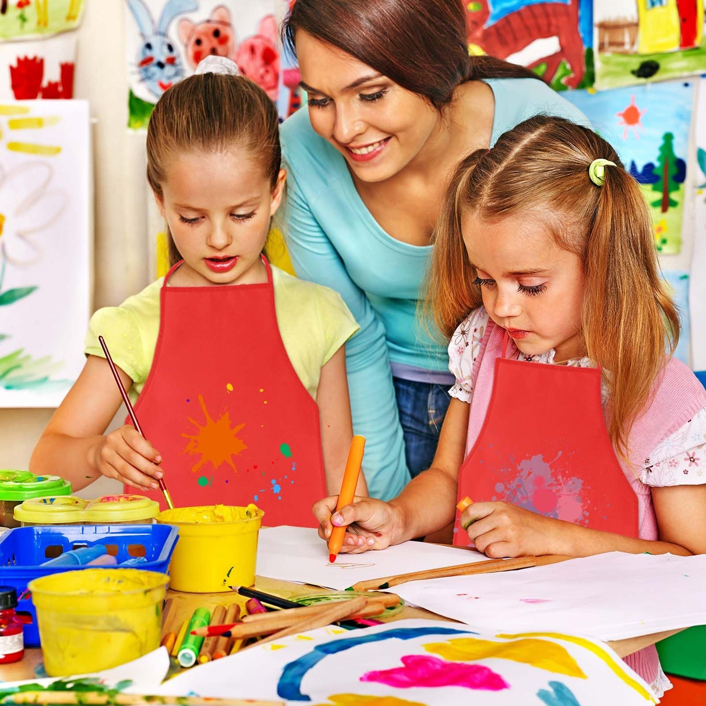 Kuuqa 16Pack Kids Art Aprons Bulk Red Children Painting Aprons Art Smocks For Craft Kitchen Classroom Painting Party Supplies
