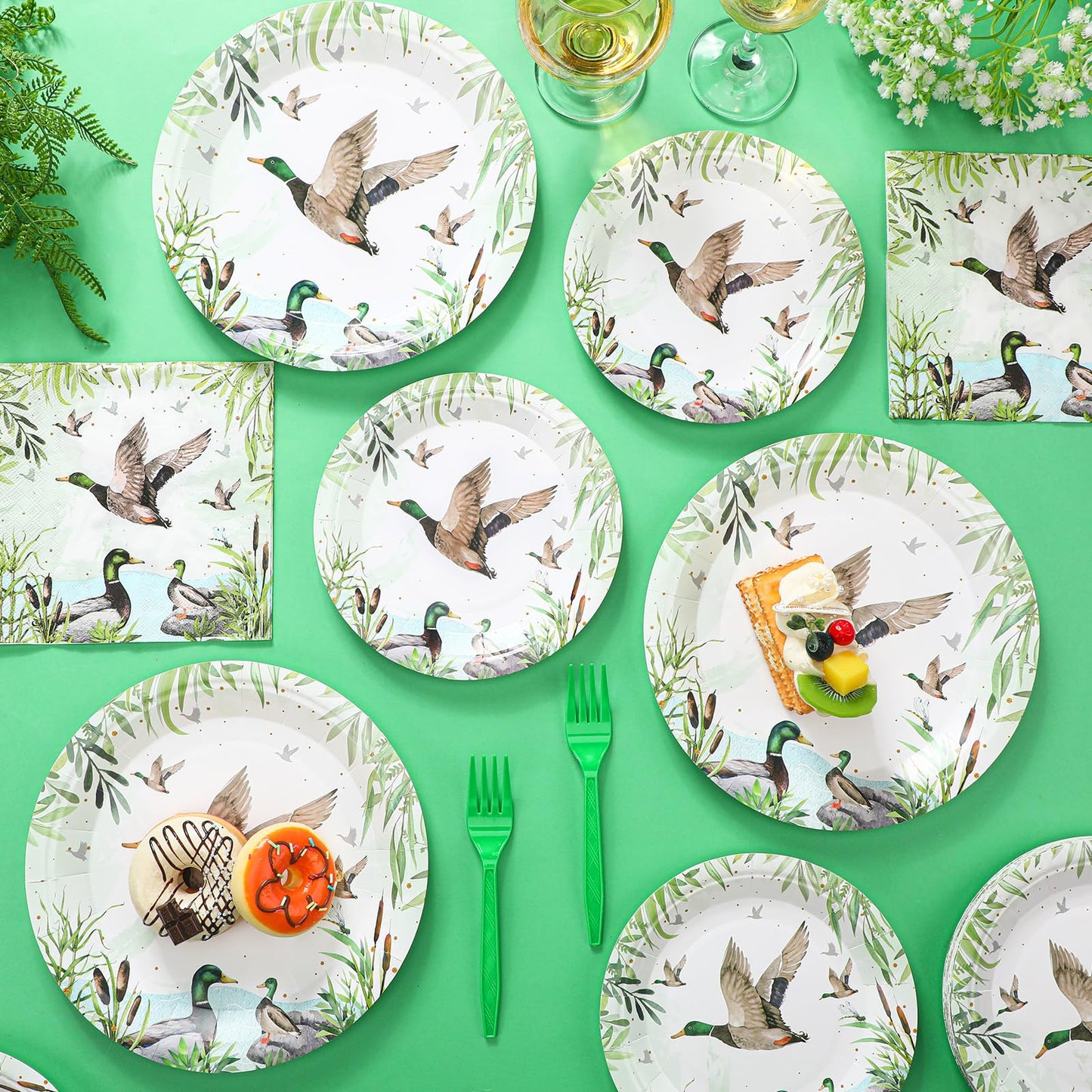 Sunnyray 96 Pcs Mallard Duck Party Decorations Supplies Duck Hunting Birthday Party Tableware Set Mallard Duck Baby Shower Plate
