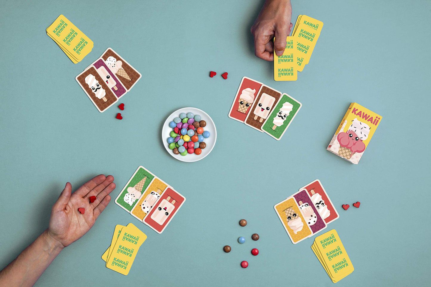 Helvetiq Kawaii Card Game