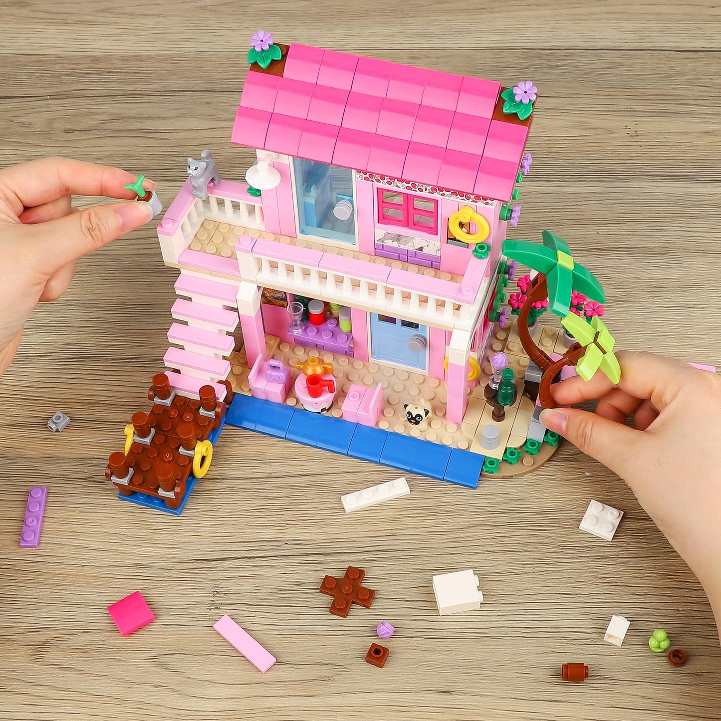 Hsanhe Pink Girls Seaside Beach Villa Building Set Compatible With Lego Friends Construction Educational Toy For Kids Age 6-12 And Up 474 Pcs 7646