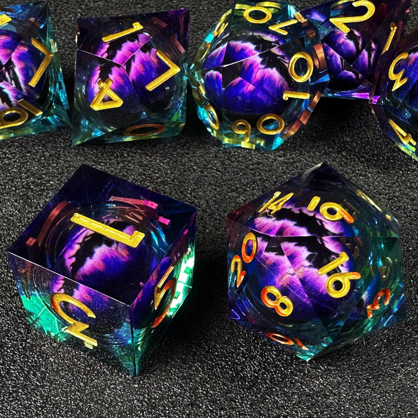Haomeja Dnd Resin Dice Set - Beholder'S Dragon Eye Dice, Liquid Core, Sharp Edges, 7 Pcs (Eye Purple Blue)