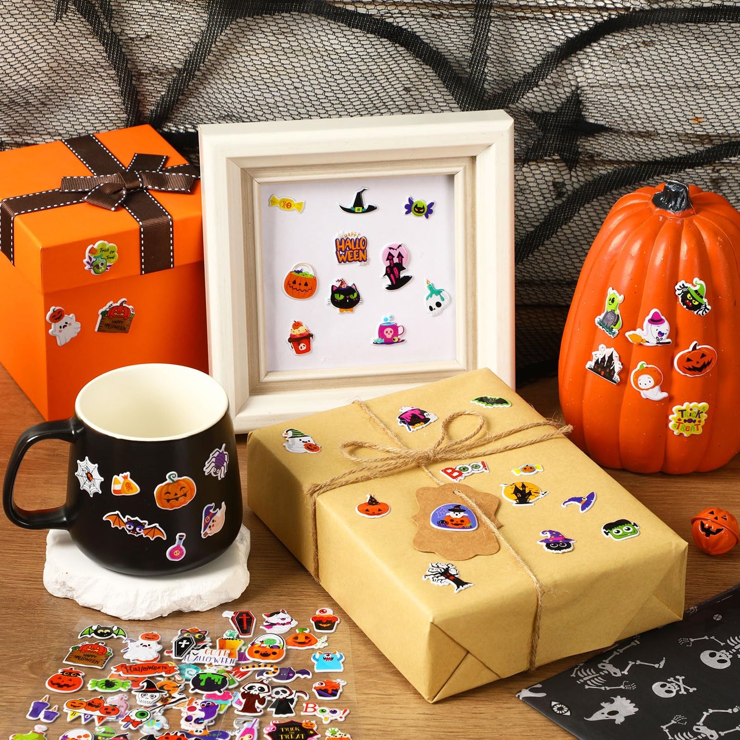 Upins Halloweens Stickers For Kids, 12 Sheets 3D Happy Halloween Stickers Cute Puffy Stickers Ghost Pumpkin Skull Bat Spider Foam Stickers For Halloween Party Favors Scrapbooking Diy Crafts