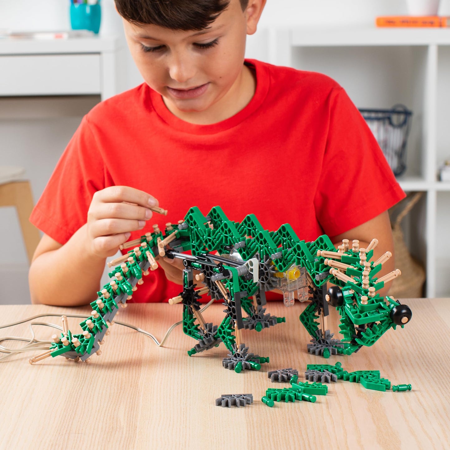K'Nex - K'Nexosaurus Rex, Motorized Dinosaur Set ‚ 255 Pieces, Stem Building, Engineering Play, Kid Construction Set‚ Ages 7+