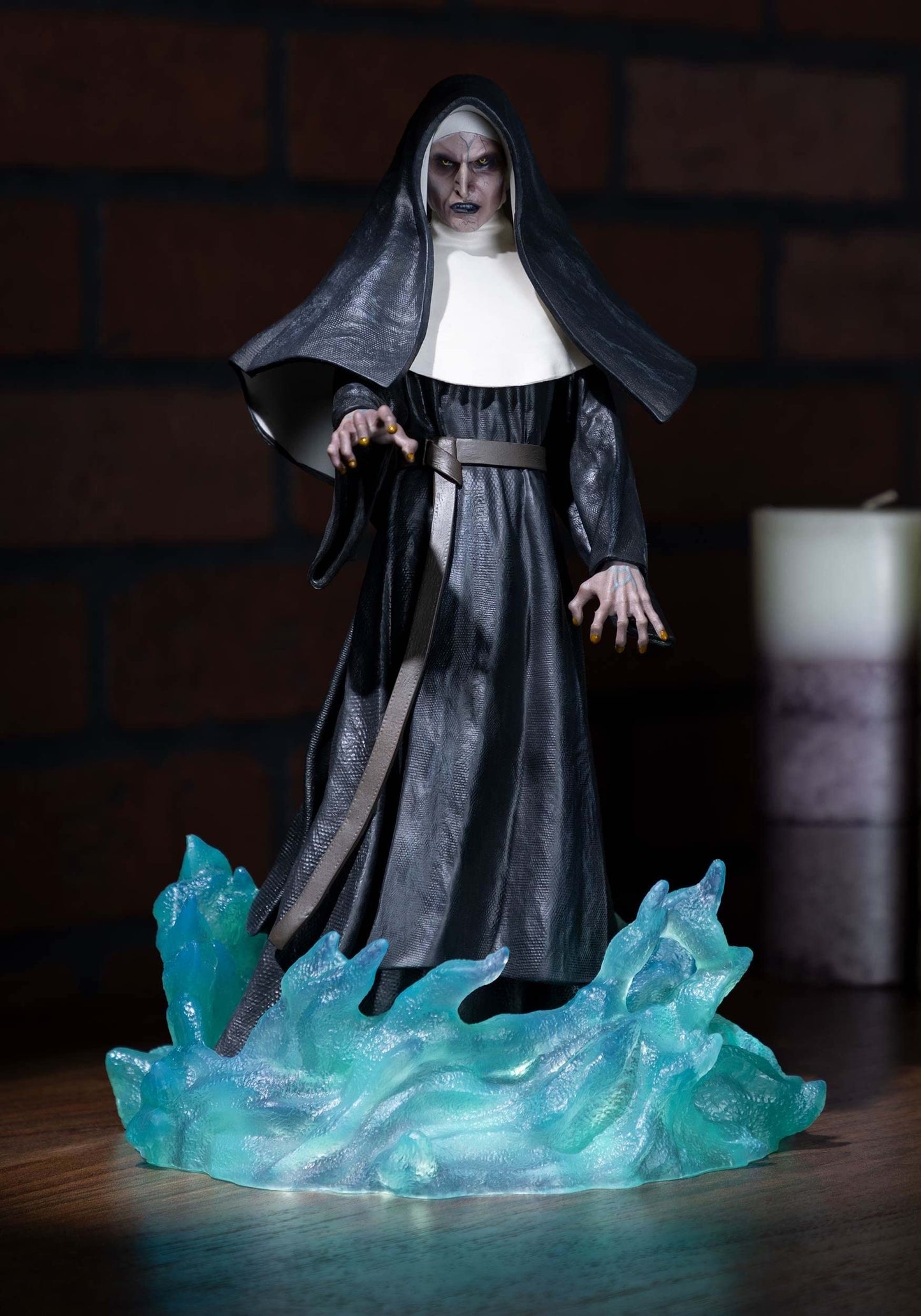 Diamond Select Toys The Nun Gallery Pvc Figure, Multicolor, 9 Inches
