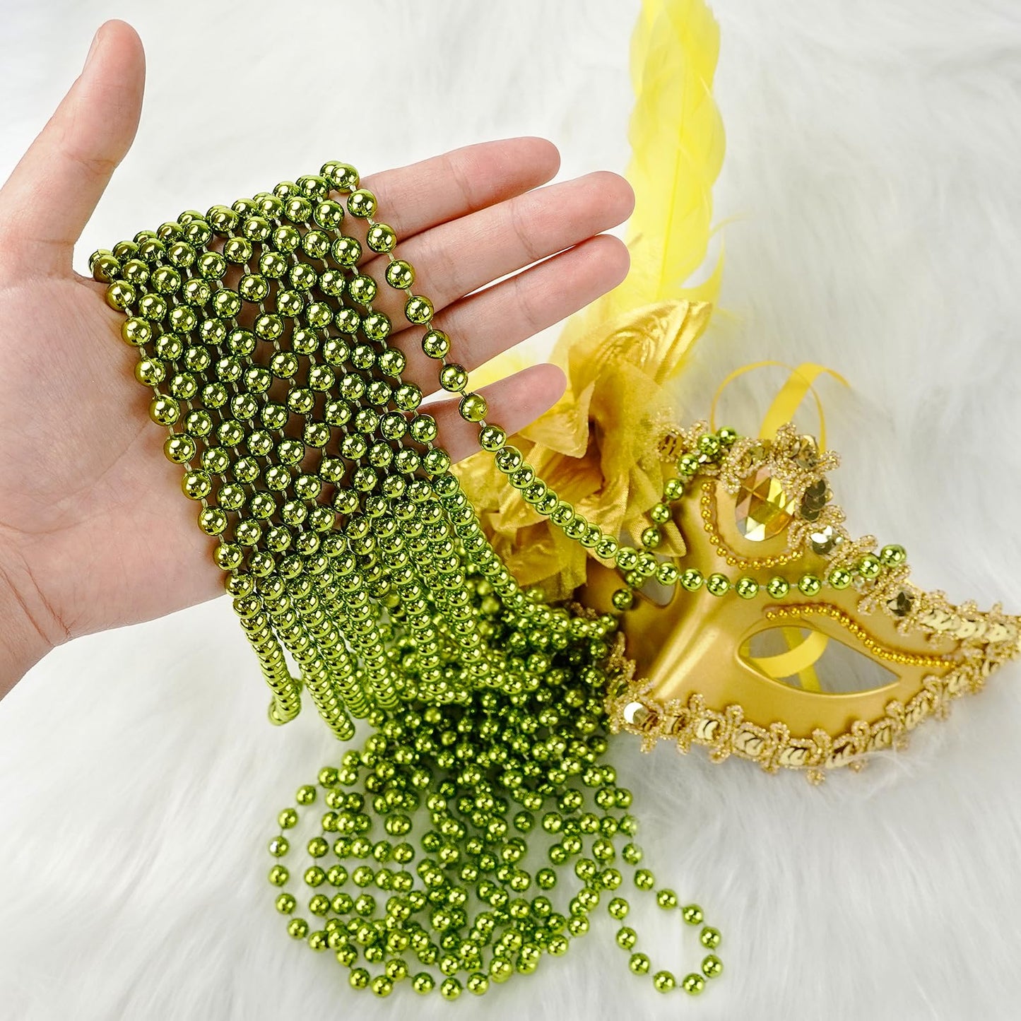 SHAOQINLIN 24 Pcs 33 Inch 7 mm Metallic Light Green Bead Necklaces, Mardi Gras Party Beads Necklace Bulk Round Beaded Necklaces