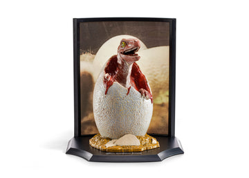 The Noble Collection Jurassic Park Toyllectible Treasure - Life Finds a Way - Egg