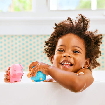 Munchkin Baby Bath Toy Squirts, Farm Animals, 8 Count, Mixed Materials, Model 43822