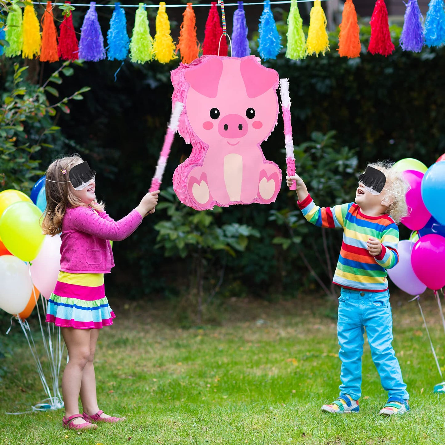 Piñata Bundle With A Blindfold And Bat (16 X 12 X 3 Inches), Cute Animal Piñata For Girls Boys Kids Birthday Party Toys Decoration For Animal Theme Birthday Party Game Supplies Photo Prop(Piggy)