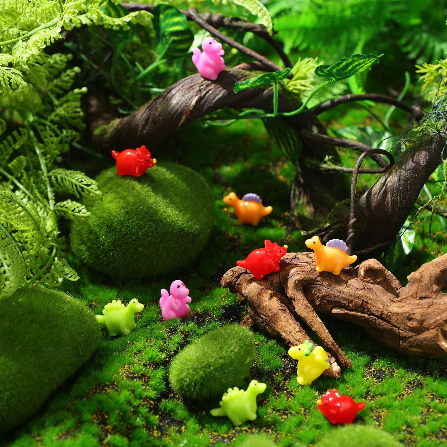 Poen 150 Pcs Mini Dinosaur Figures Resin Small Dinosaur Toys Garden Mini Dinosaurs Realistic Tiny Dinosaurs Miniature Dinosaur Figurines For Bag Cake Topper Birthday Party Favors (Cute)
