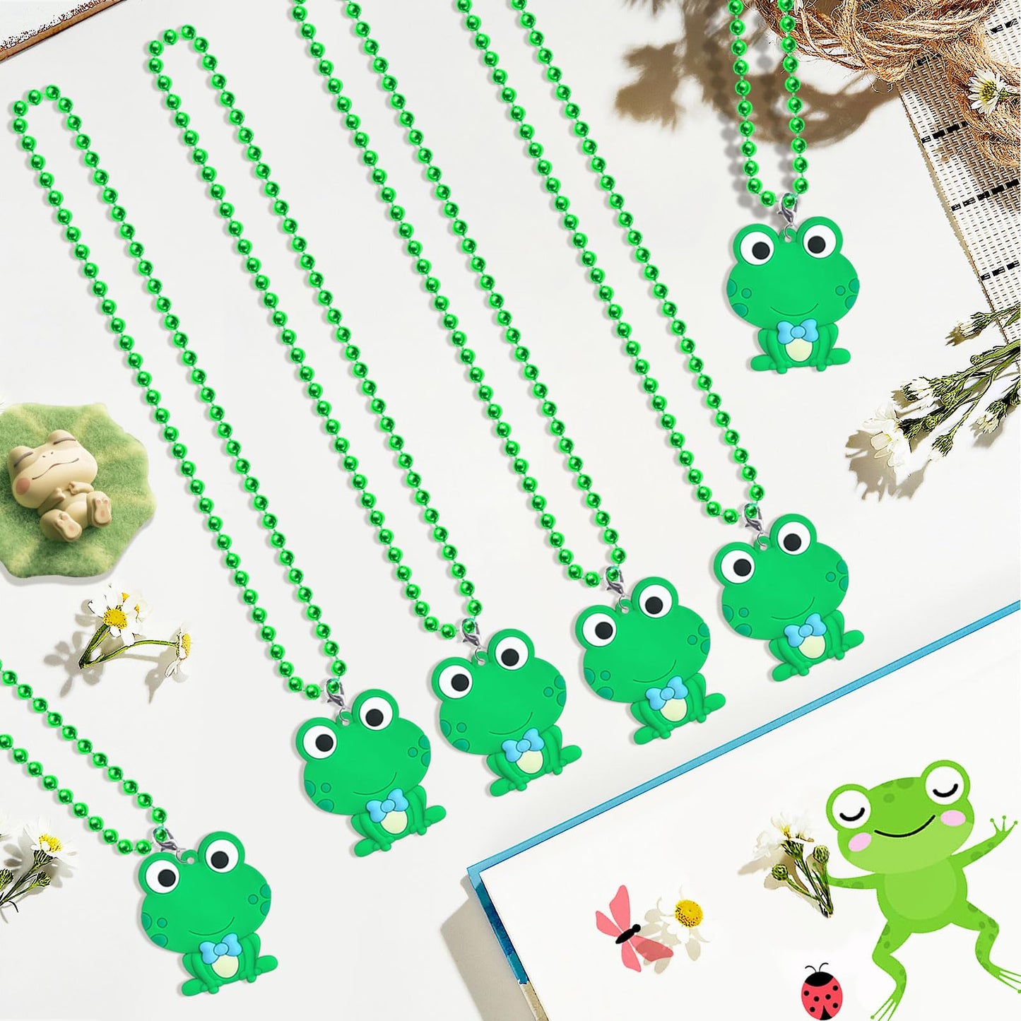 CiciBear 24 Pack Frog Necklace Party Favors with Mardi Gras Beads for Green Frog Girls Baby Shower First Birthday Reptile Campin