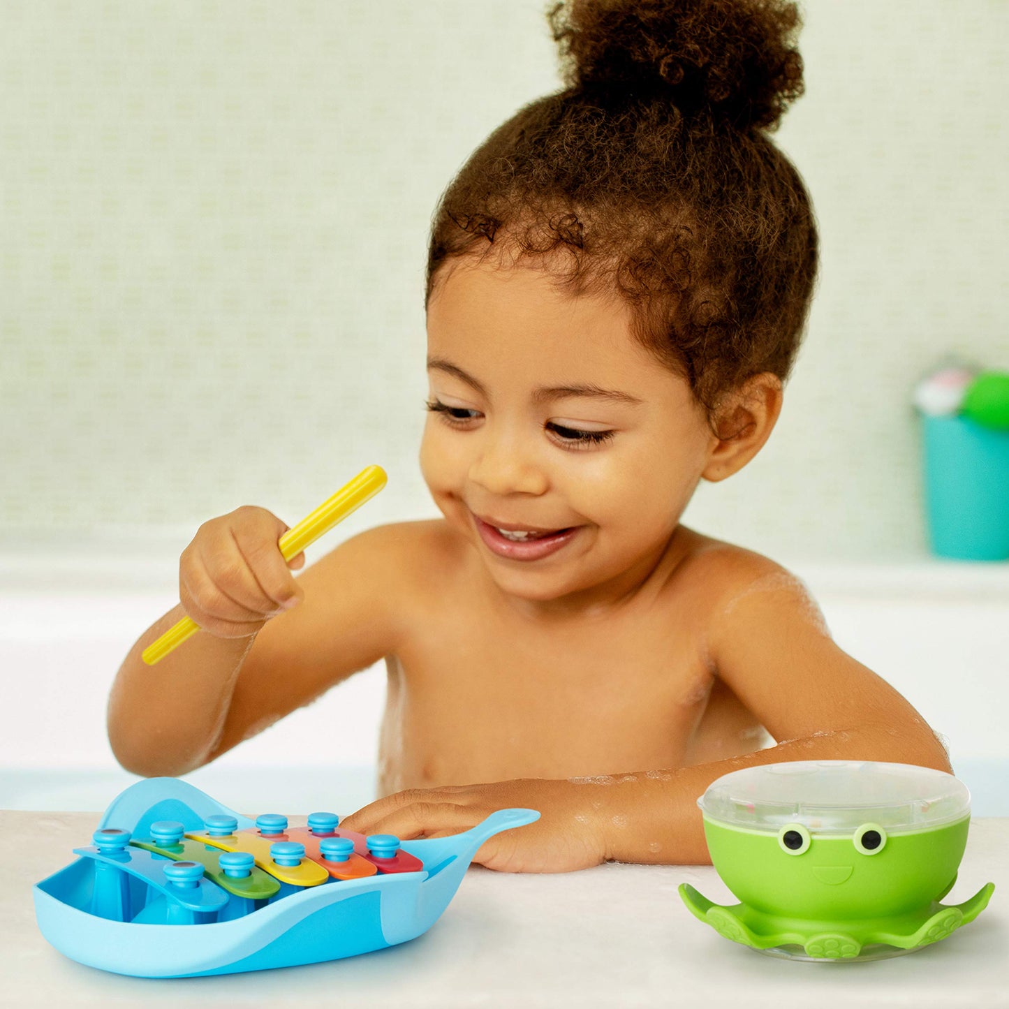 Munchkin® Bath Beats™ Bath Toy, Musical Set Includes Xylophone, Bath Drum & Shakers, Fun For Babies, Toddlers And Kids
